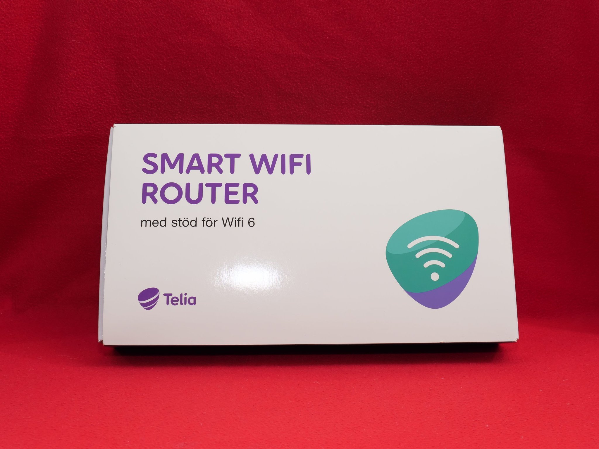 Se produkter som liknar Telia F1 WiFi 6 router på Tradera (594088345)