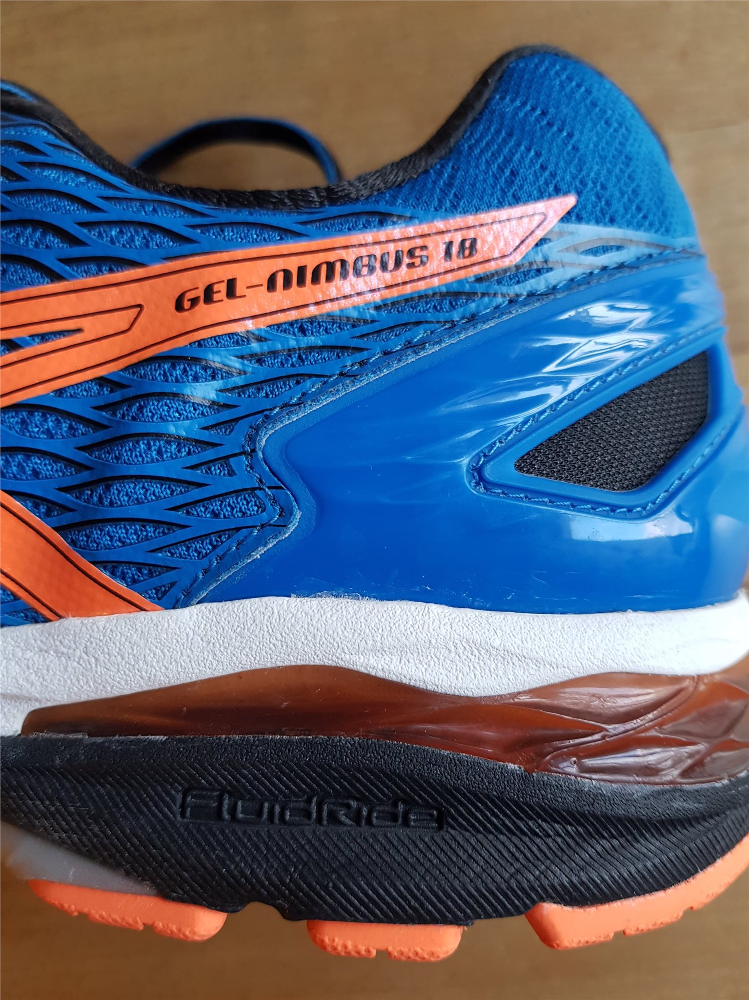 joggingskor asics joggingskor asics