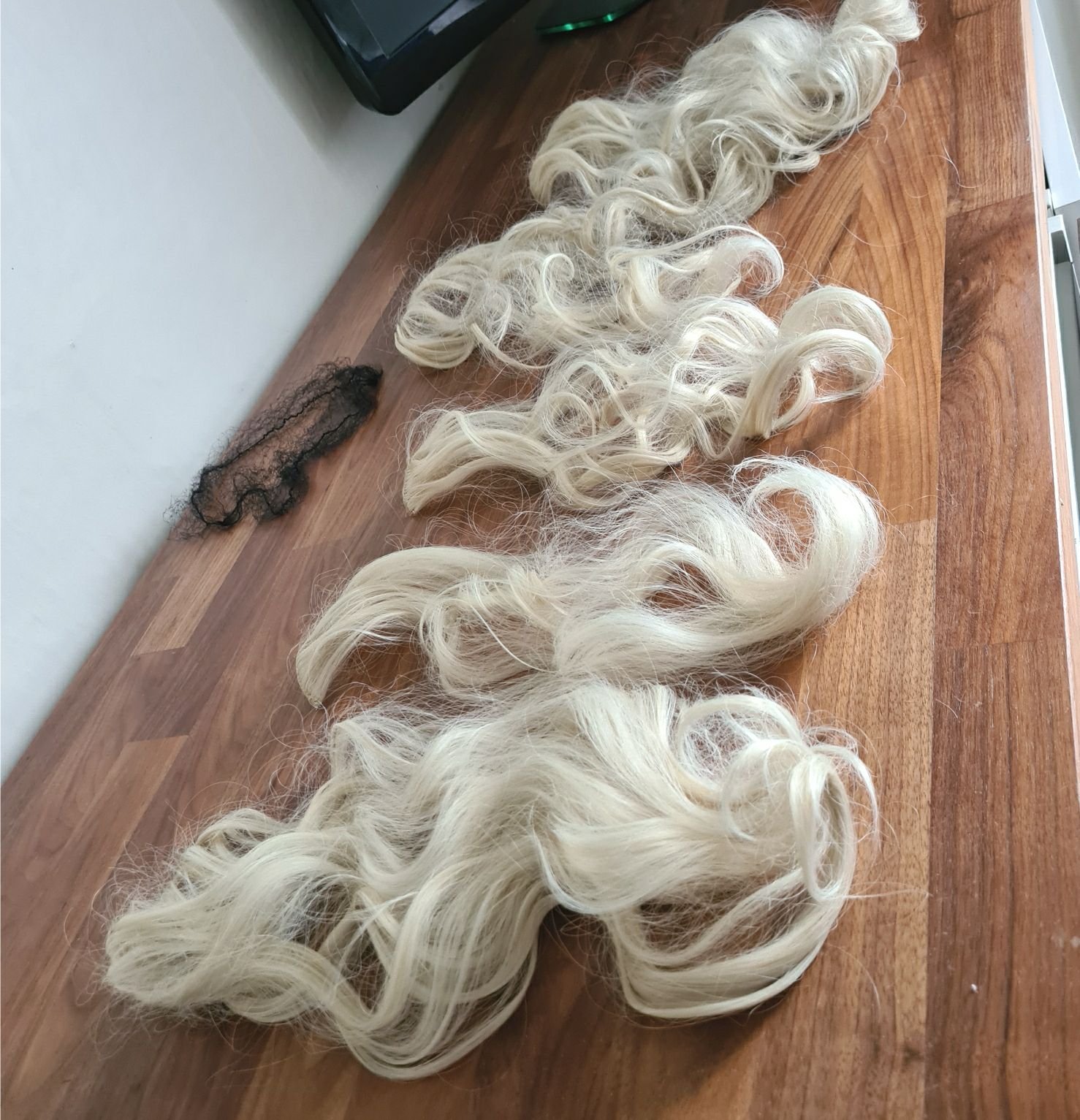 Rapunzel clips syntetiskt hår helt oanvänd Köp på Tradera (609998901)