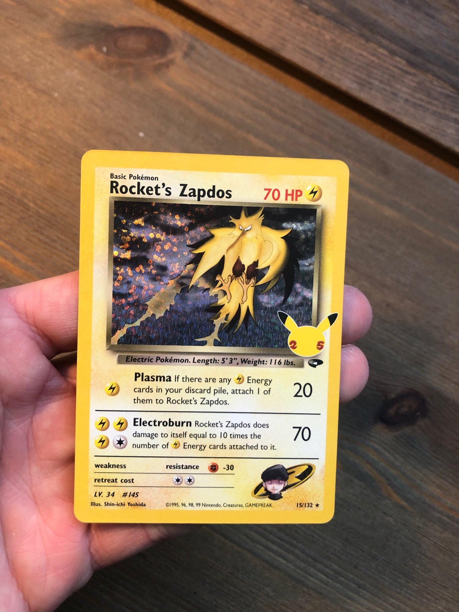 Rocket’s Zapdos 15/132 Holo Celebrations Pr.. Köp på Tradera