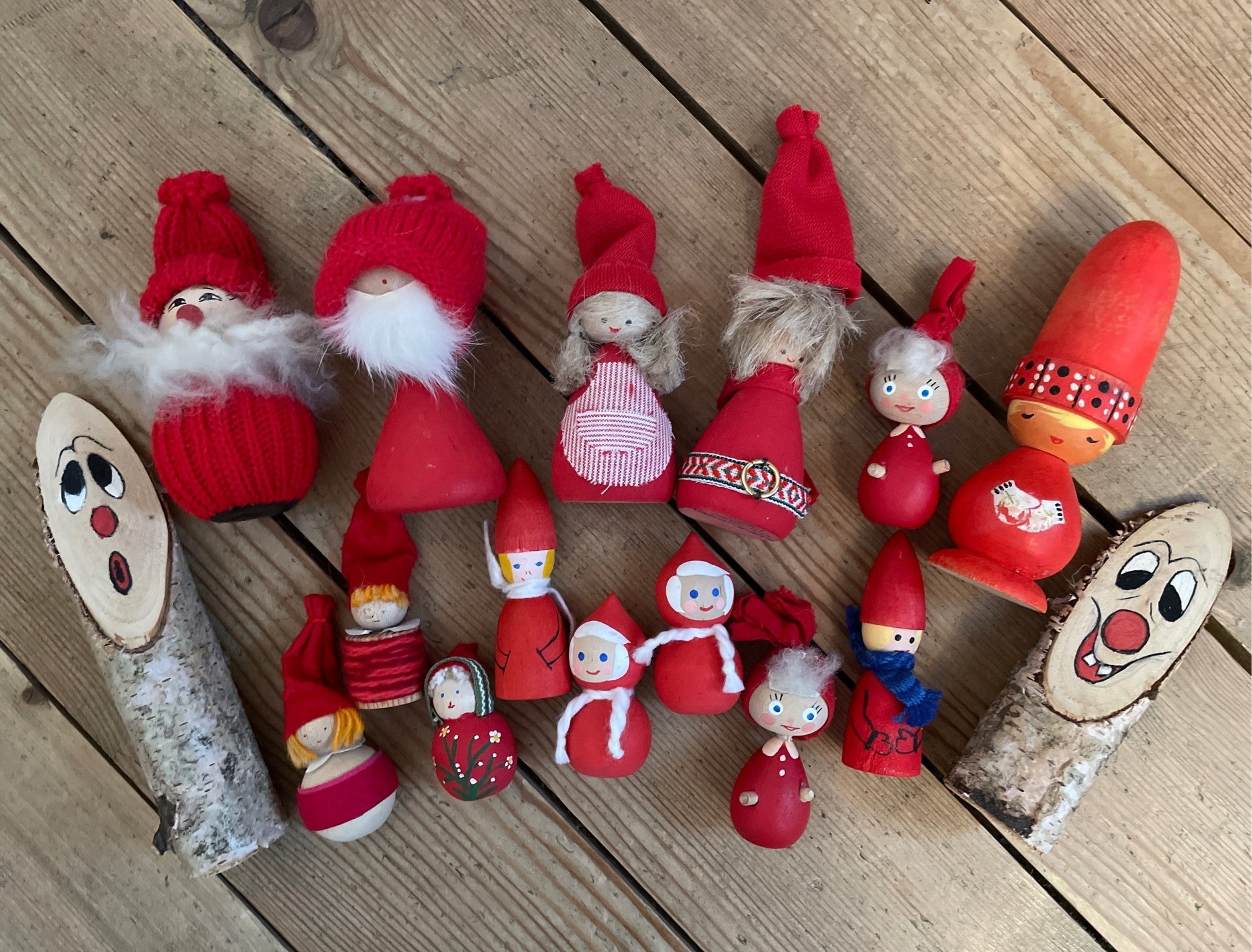 Se produkter som liknar Julpynt julsaker tomte .. på Tradera
