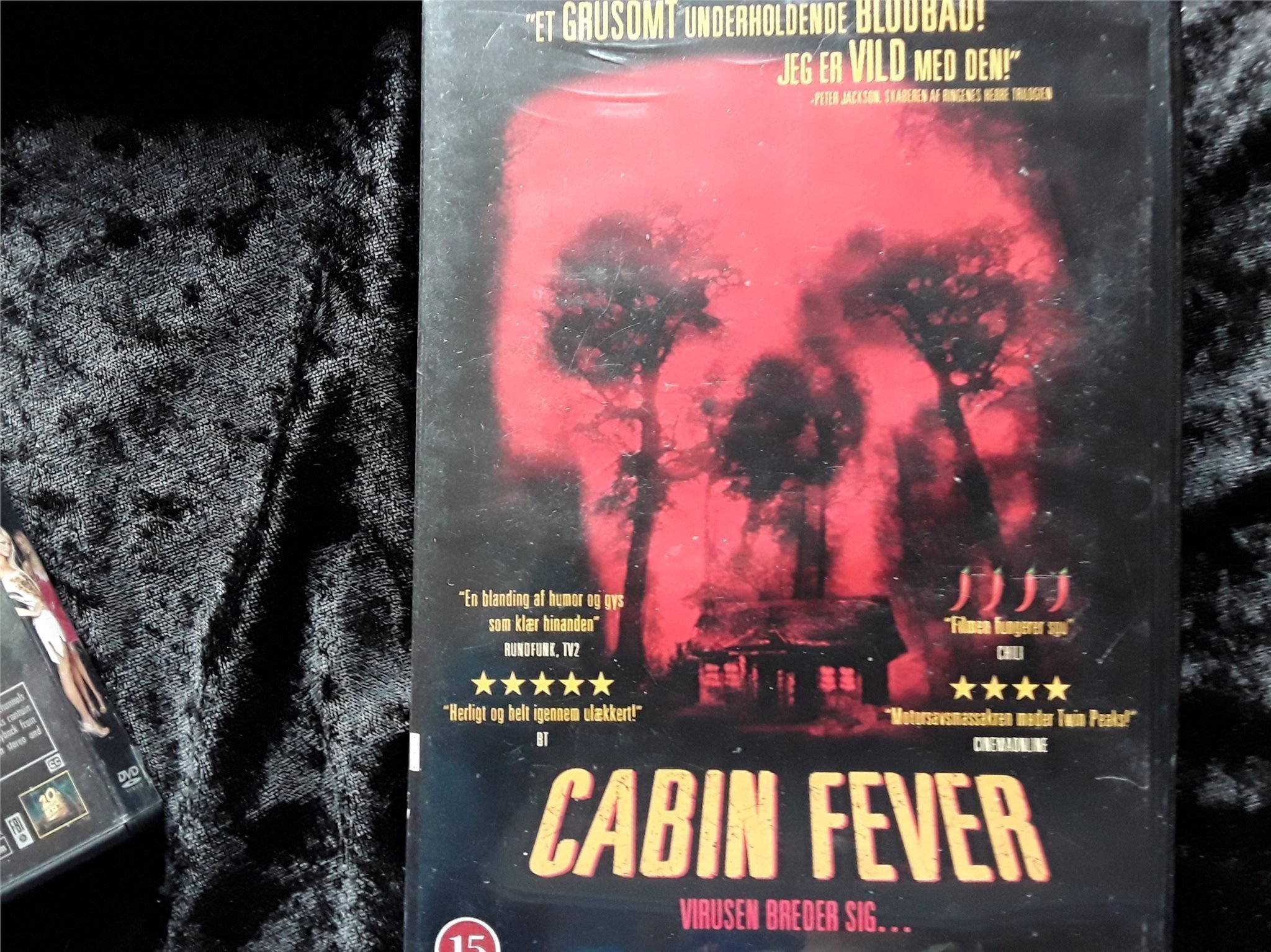 Dvd Film Cabin Fever 2002 375712132 ᐈ Kop Pa Tradera