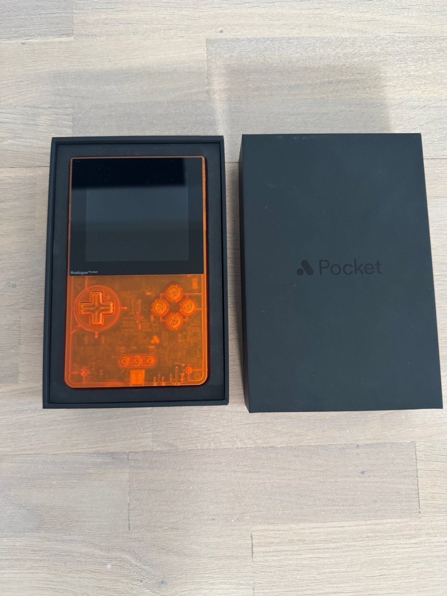 Analogue Pocket - Limited Edition - Nyskick! | Köp på