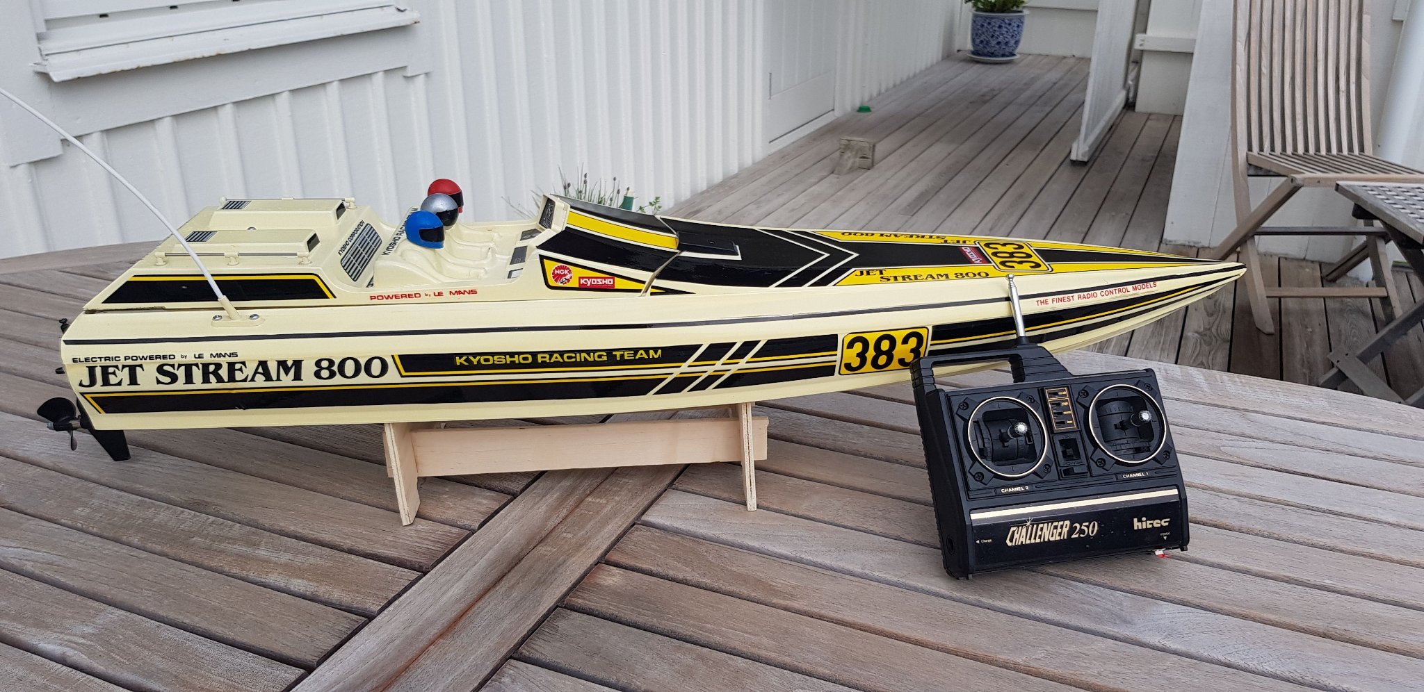 kyosho jetstream 800