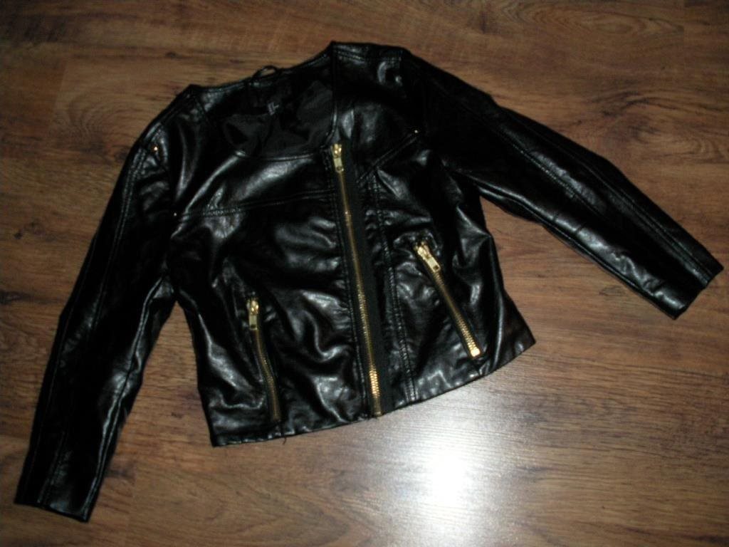 Oanvändnyskick Skinnjacka kort modell H&M stl 38 (350606974 Oanvändnyskick Skinnjacka kort modell H&M stl 38 (350606974