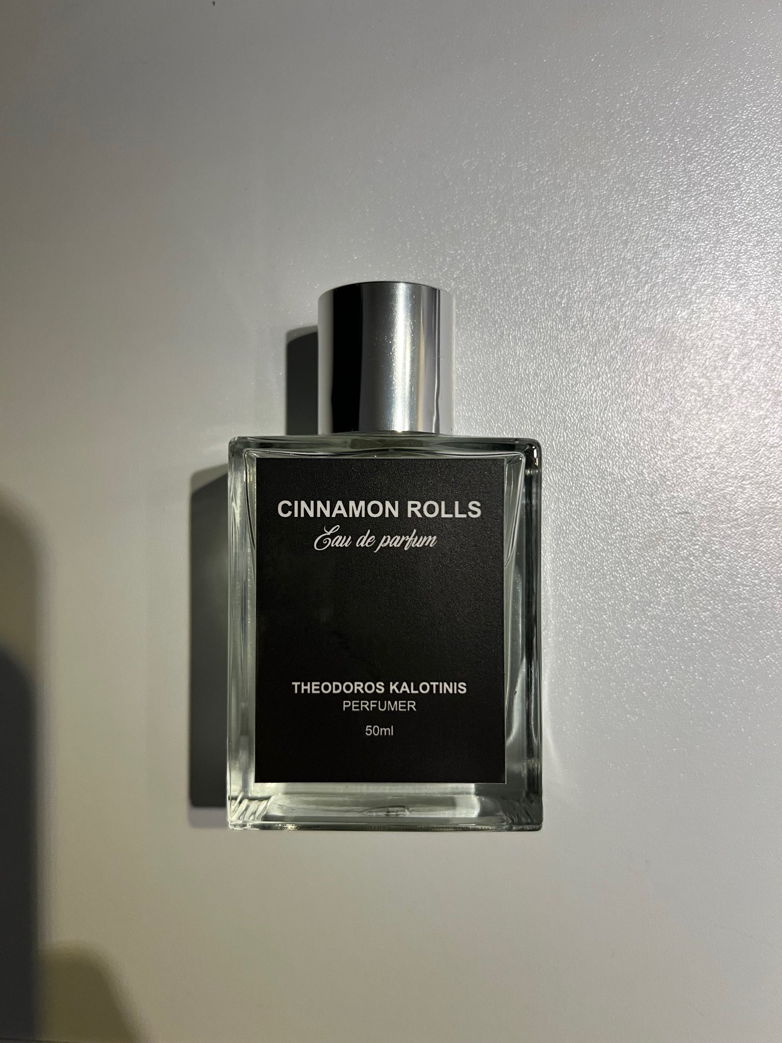 Se produkter som liknar Theodoros Kalotinis Cinnamon på Tradera