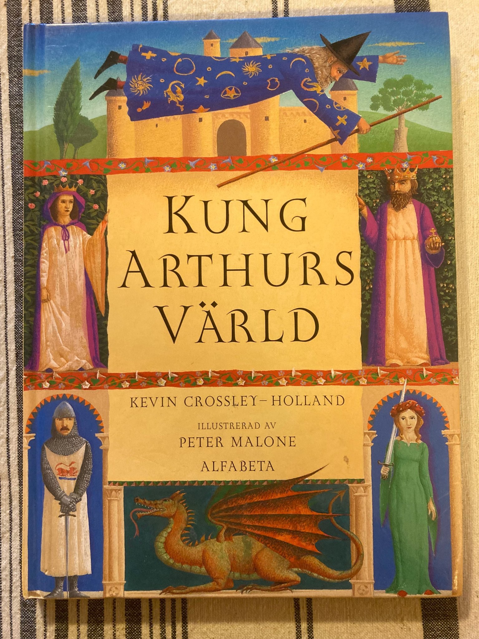 KUNG ARTHURS VÄRLD , översatt till svenska av L.. Köp på Tradera