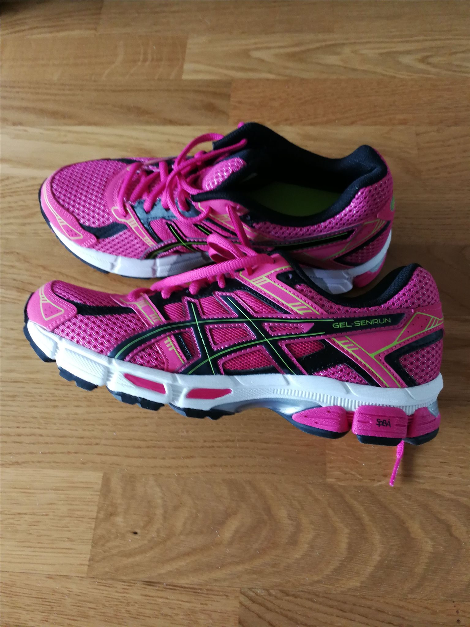 asics senrun asics senrun