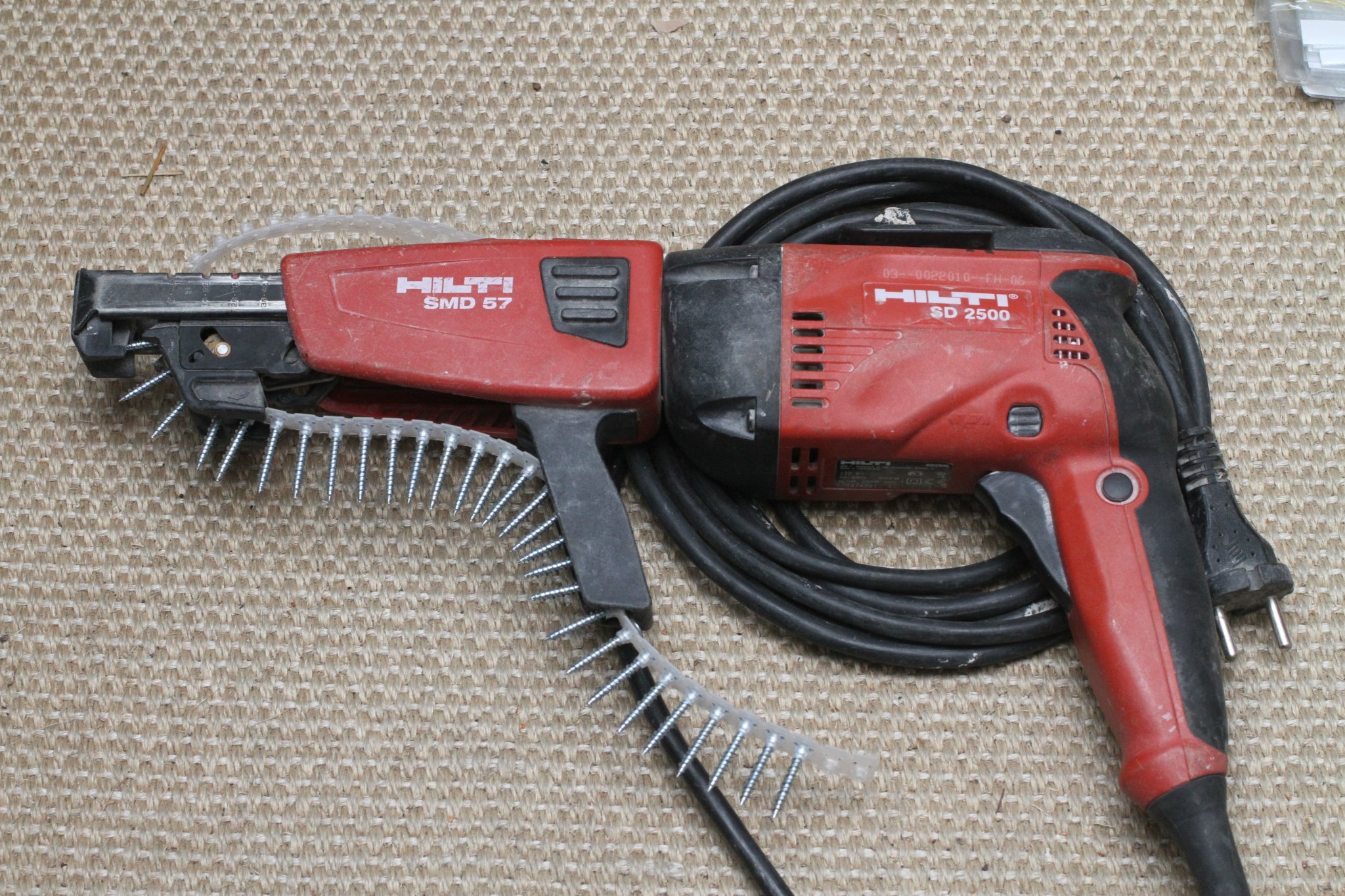 HILTI SD2500 + SMD 57 skruvautomat för bandad g.. (418456775) ᐈ Köp på