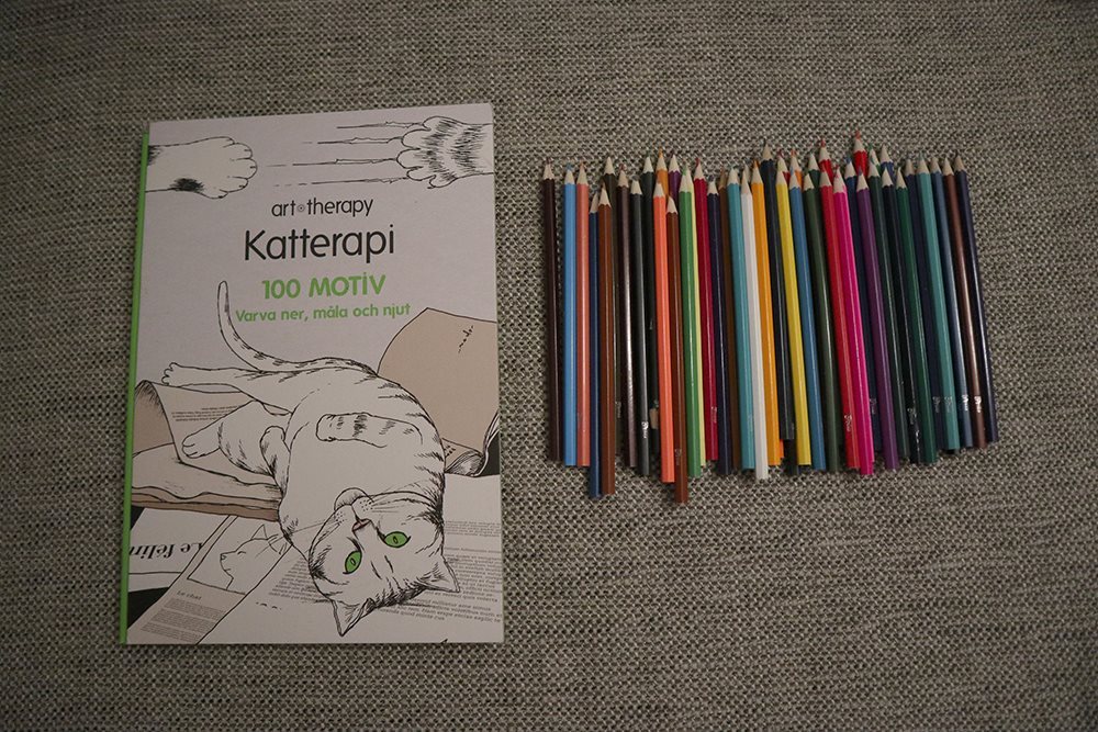 färgpennor målarbok för vuxna färgpennor målarbok för vuxna
