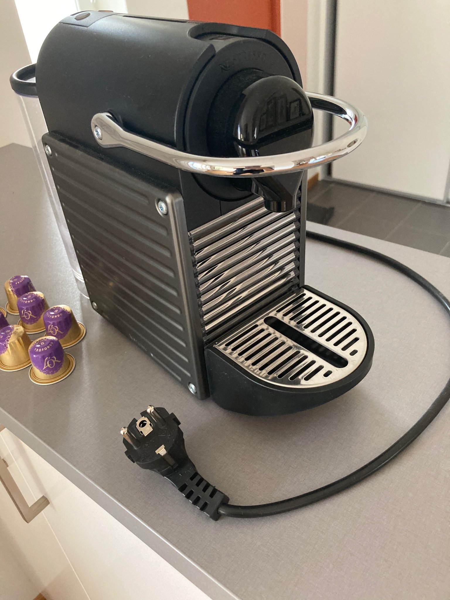 Nespresso maskin Pixie Electric Titan kaffemaskin espresso bryggare Nespresso maskin Pixie Electric Titan kaffemaskin espresso bryggare
