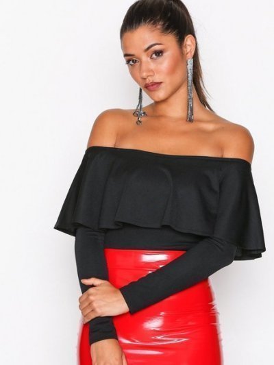 Ny SLUTSÅLD Exklusiv Svart FRILL LONG SLEEVE BODY Nelly NLY One