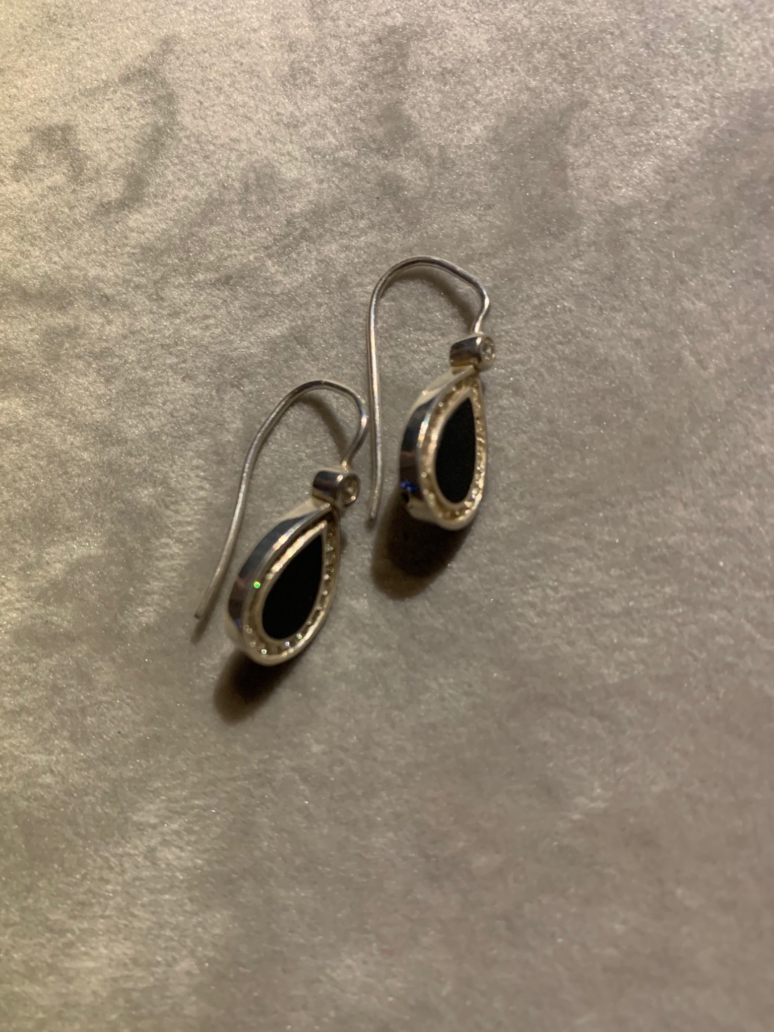 Jättevackra örhängen från Thomas Sabo