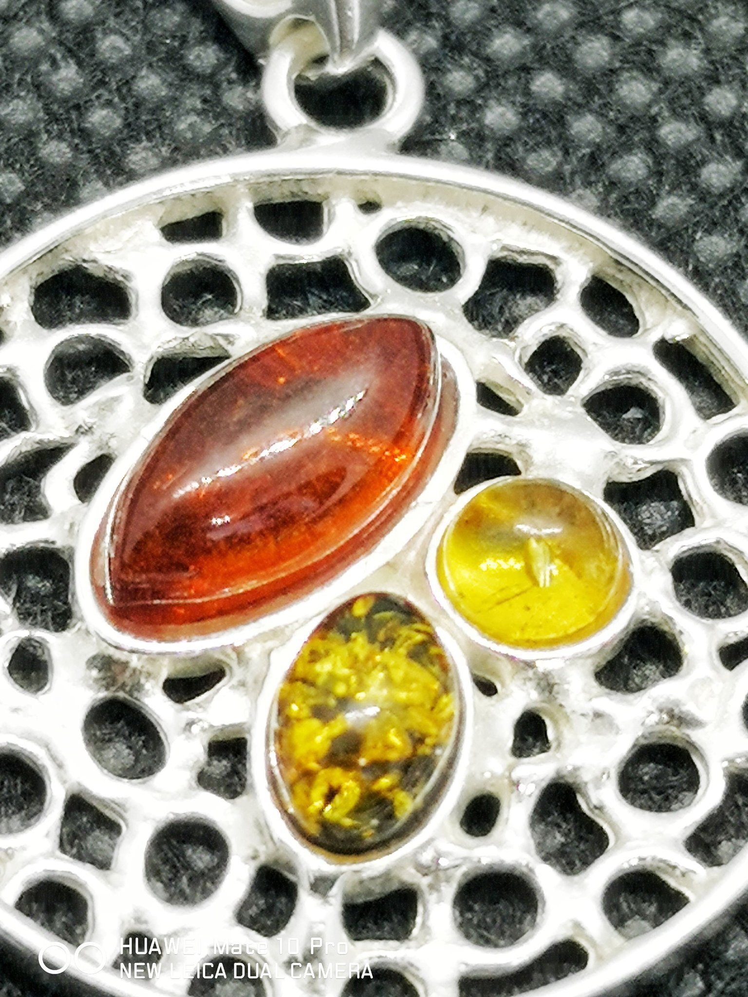 HÄNGE BÄRNSTEN rund + 3st COGNAC / GRÖN / GUL ~ Silver
