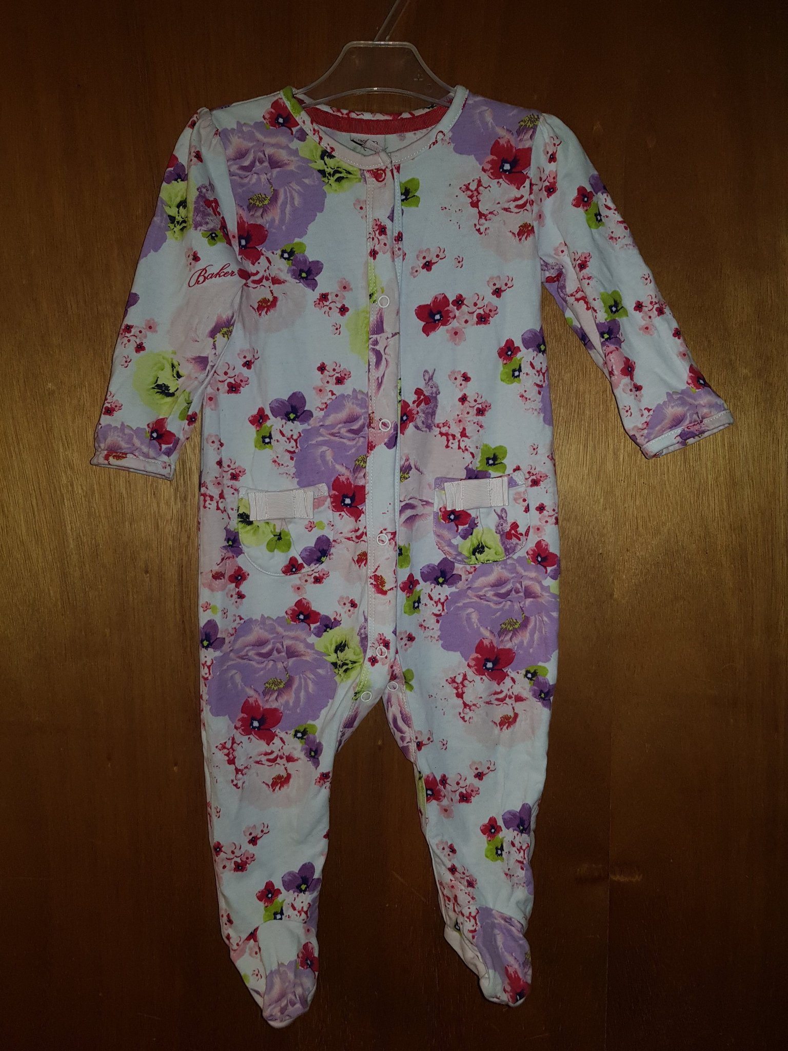 få nya bra erbjudanden 2017 professionell försäljning Söt blommig pyjamas med hel fot i stl 74 (9-12m.. (367474687) ᐈ ... få nya bra erbjudanden 2017 professionell försäljning Söt blommig pyjamas med hel fot i stl 74 (9-12m.. (367474687) ᐈ ...