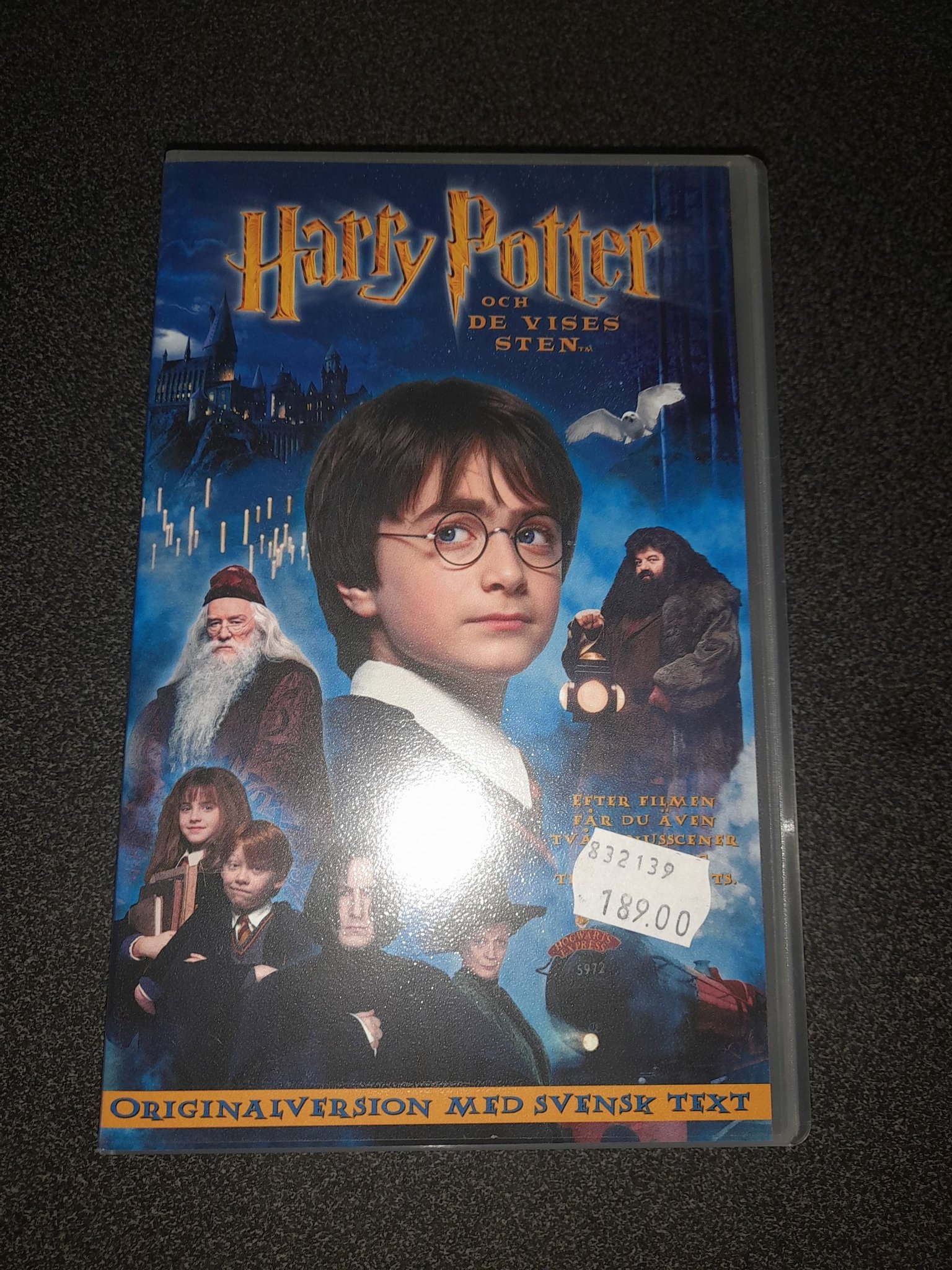 Se produkter som liknar Harry Potter vhs Inplastad på Tradera (556822951)