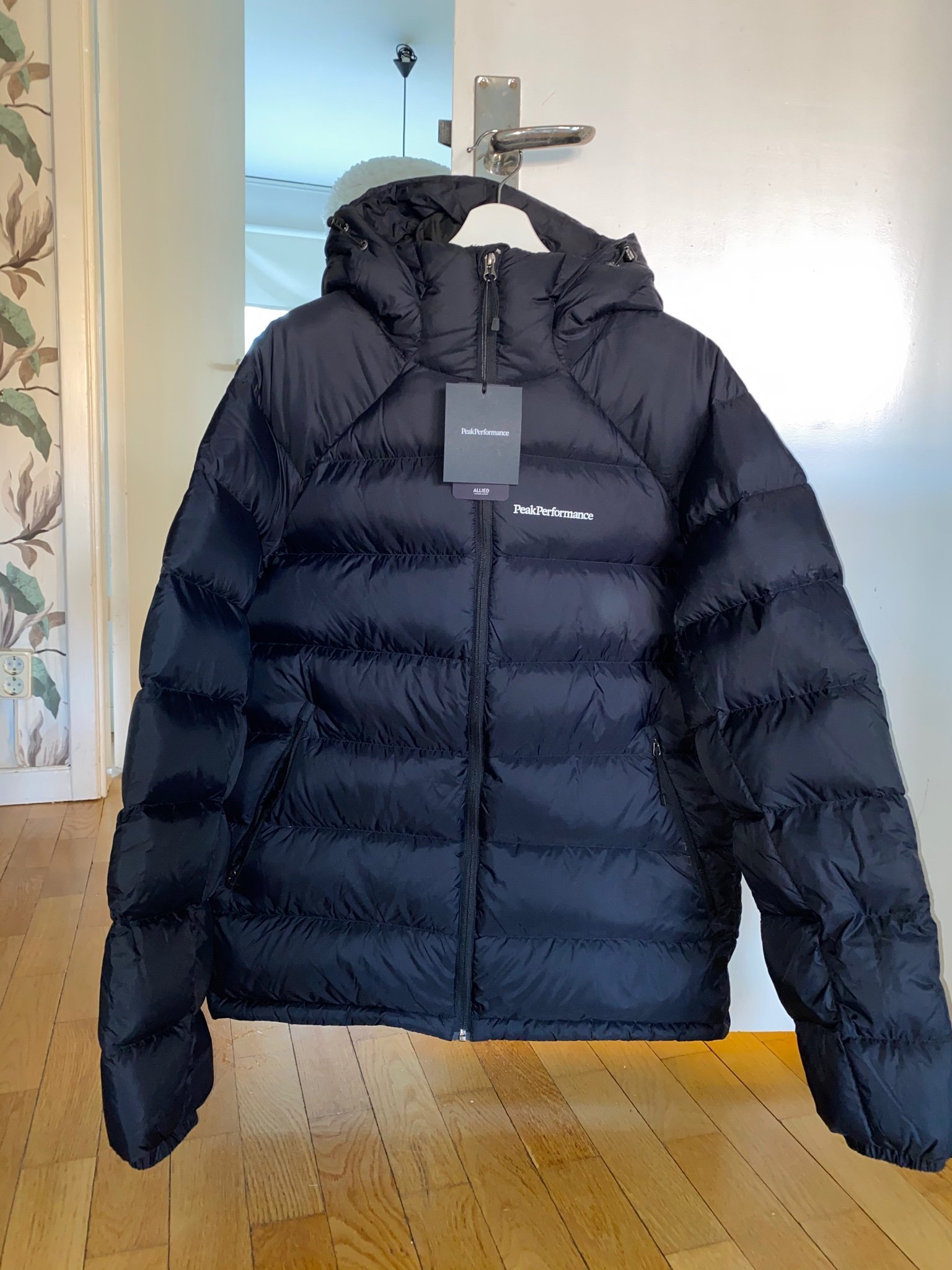 Dunjacka Peak Performance Herr storlek L svart Dunjacka Peak Performance Herr storlek L svart