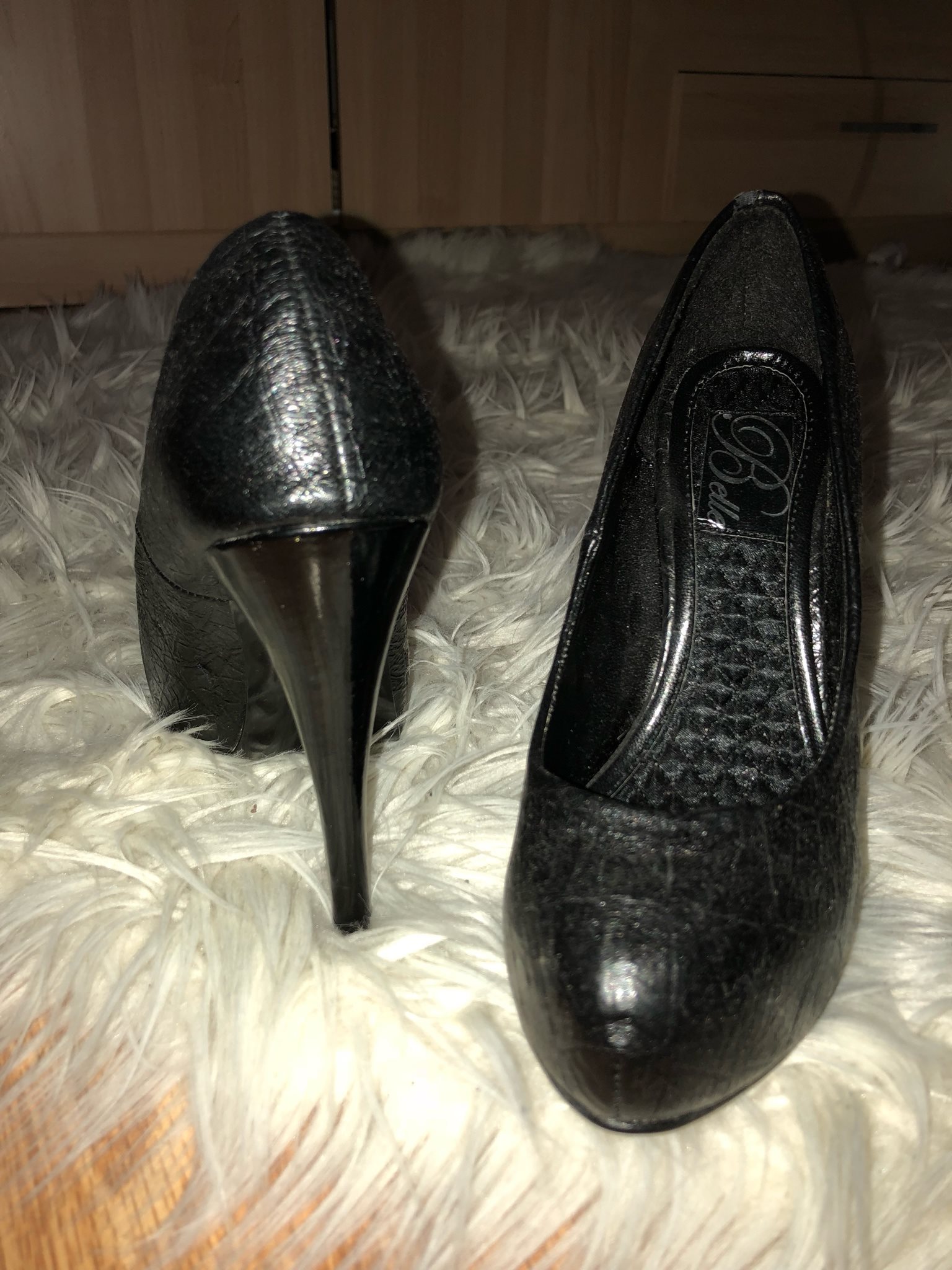 svarta pumps storlek 35 svarta pumps storlek 35