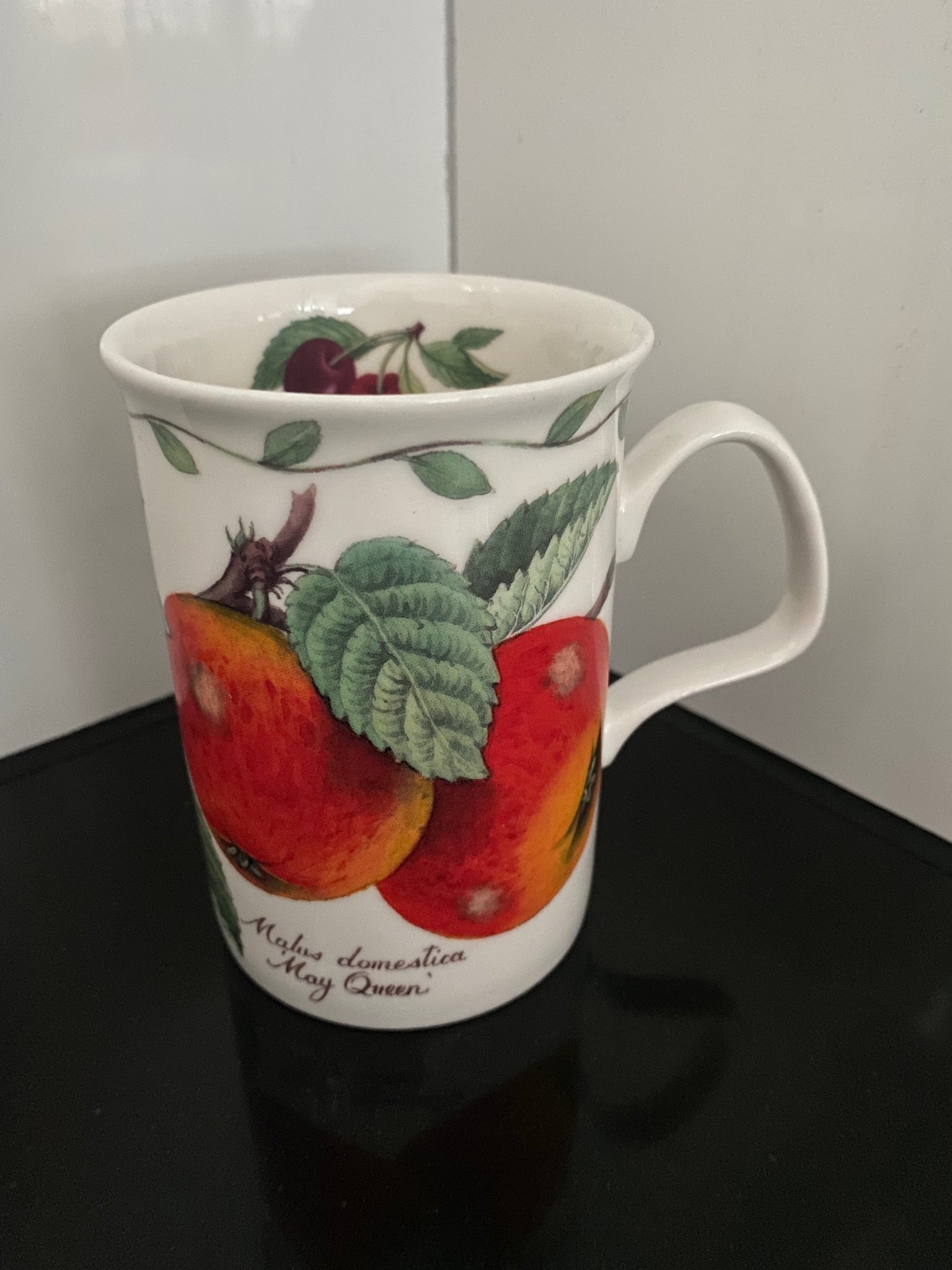 Mugg Roy Kirkham Fine Bone China Heritage Fruit Köp på Tradera