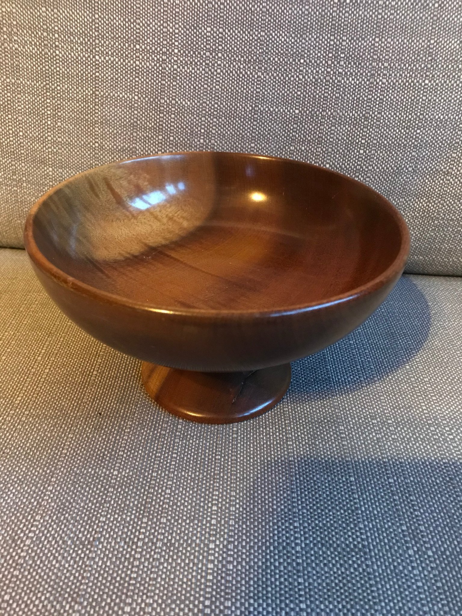 Myrtlewood Pedestal Bowl, vintage (406698796) ᐈ Köp på Tradera