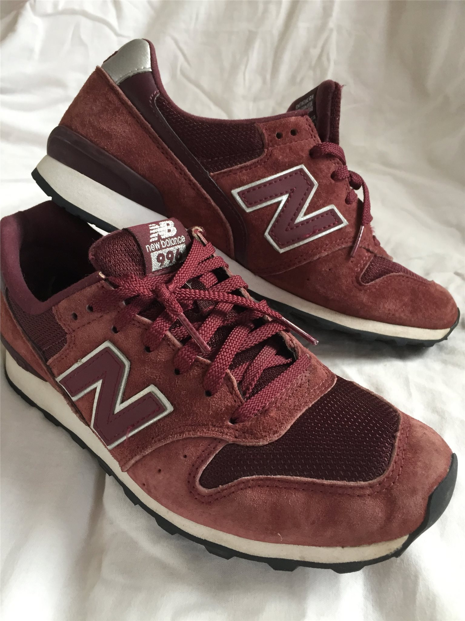 vinröda new balance vinröda new balance