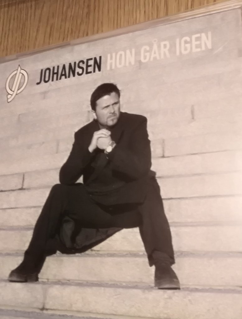 Johansen Hon Går Igen, CDs. Jan Johansen (349117725) ᐈ Köp på Tradera
