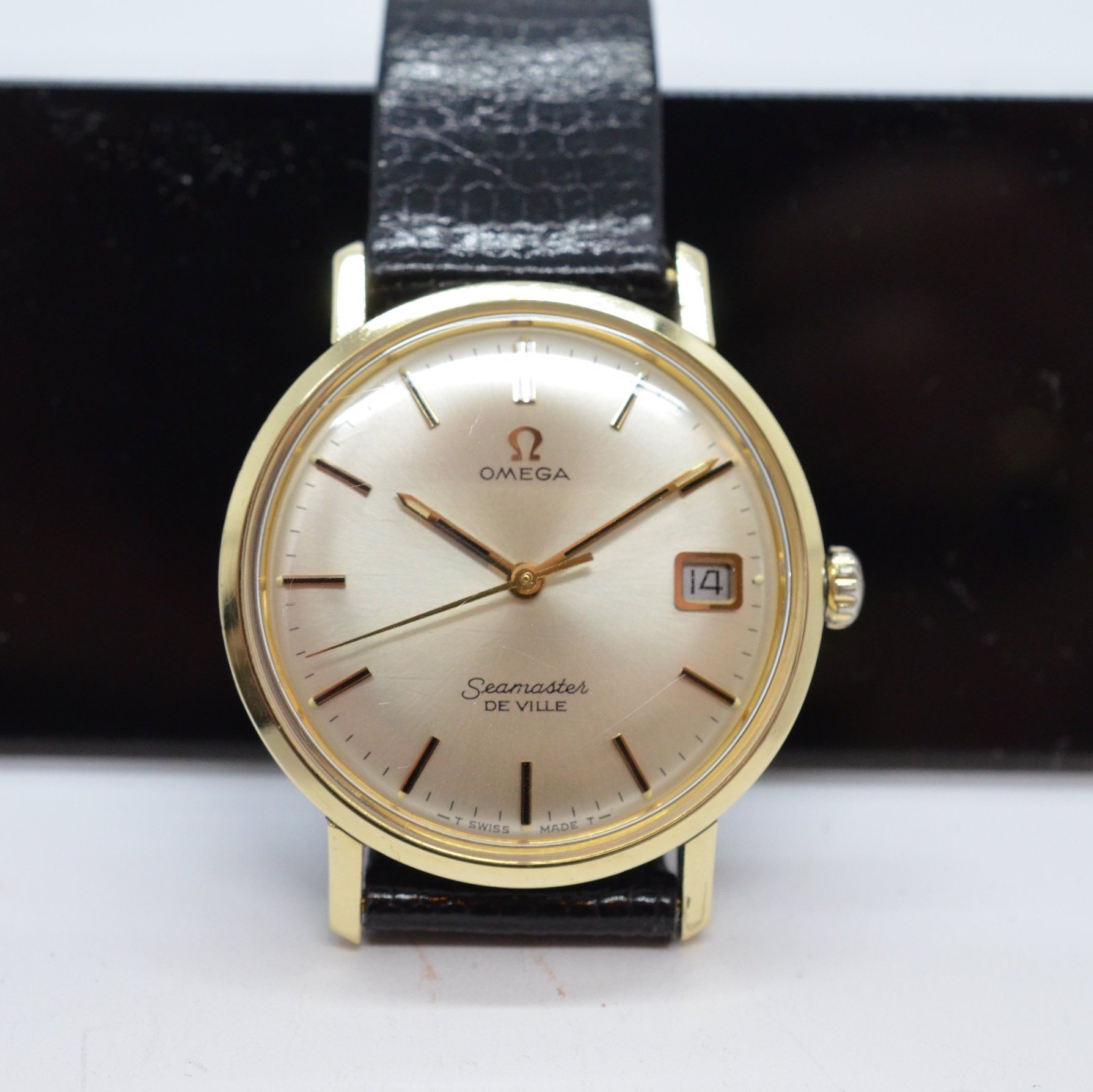 omega back deville swiss