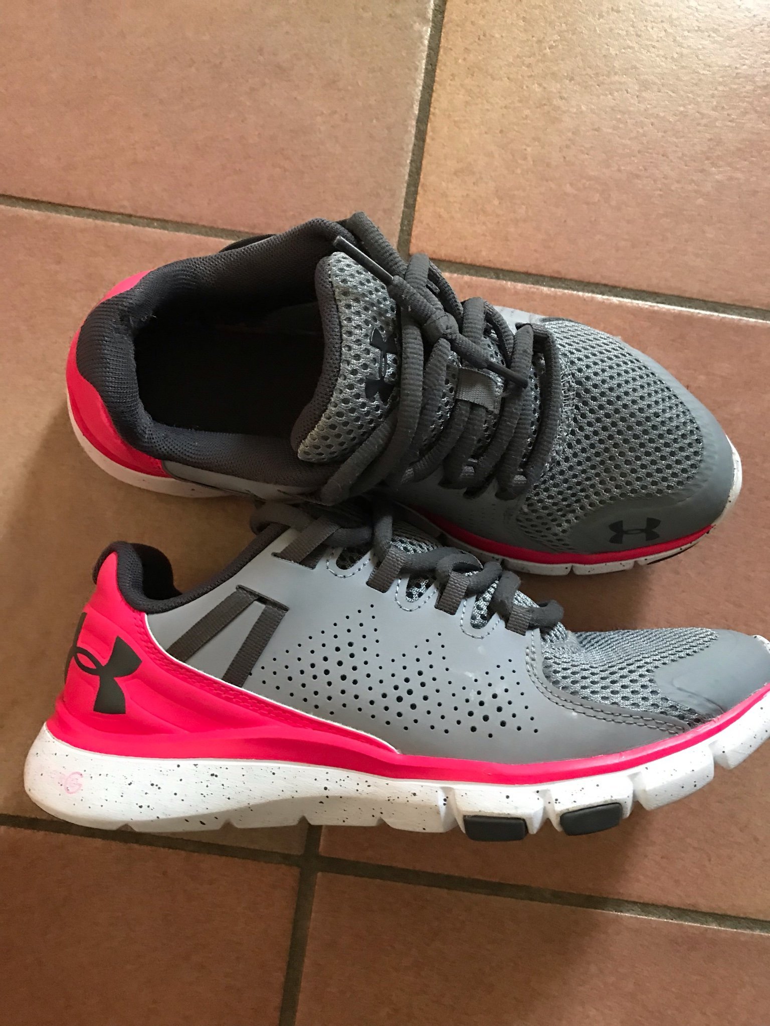 under armour skor