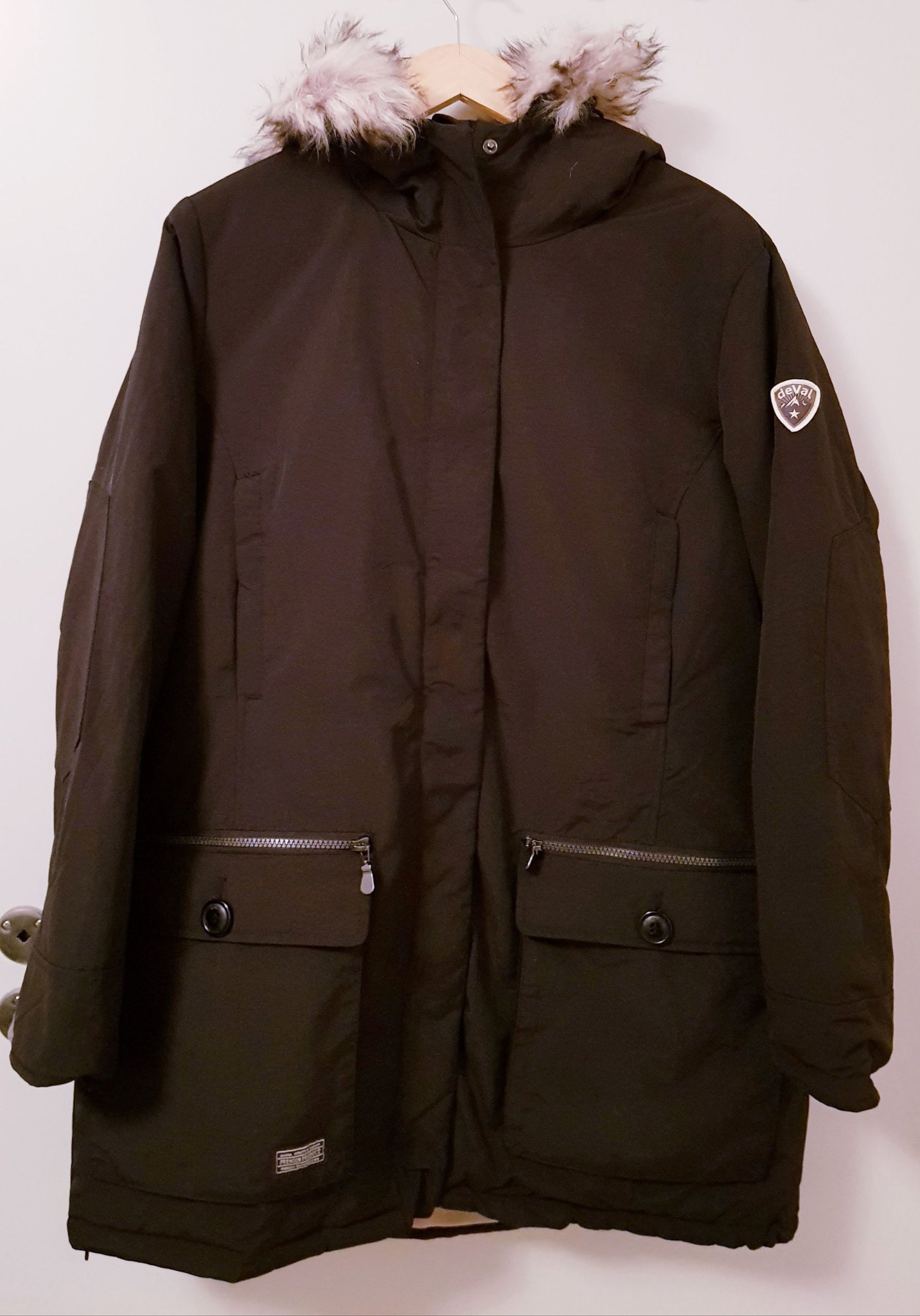 Svart Vinterjacka Parkas De Val Stl. L Fint ski.. (383033764 Svart Vinterjacka Parkas De Val Stl. L Fint ski.. (383033764