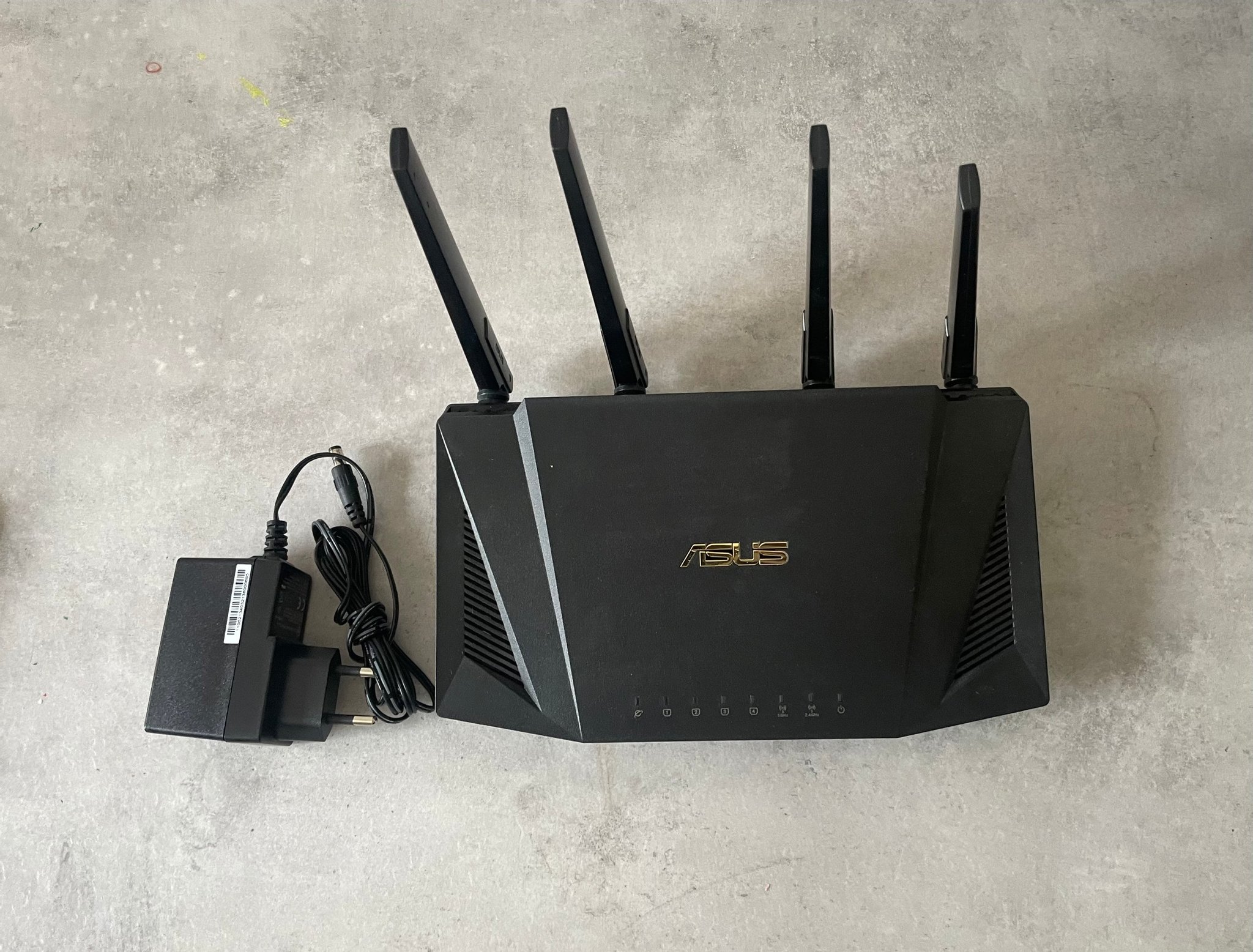Se produkter som liknar ASUS RT-AX58U V2 Nordic på Tradera (628002124)
