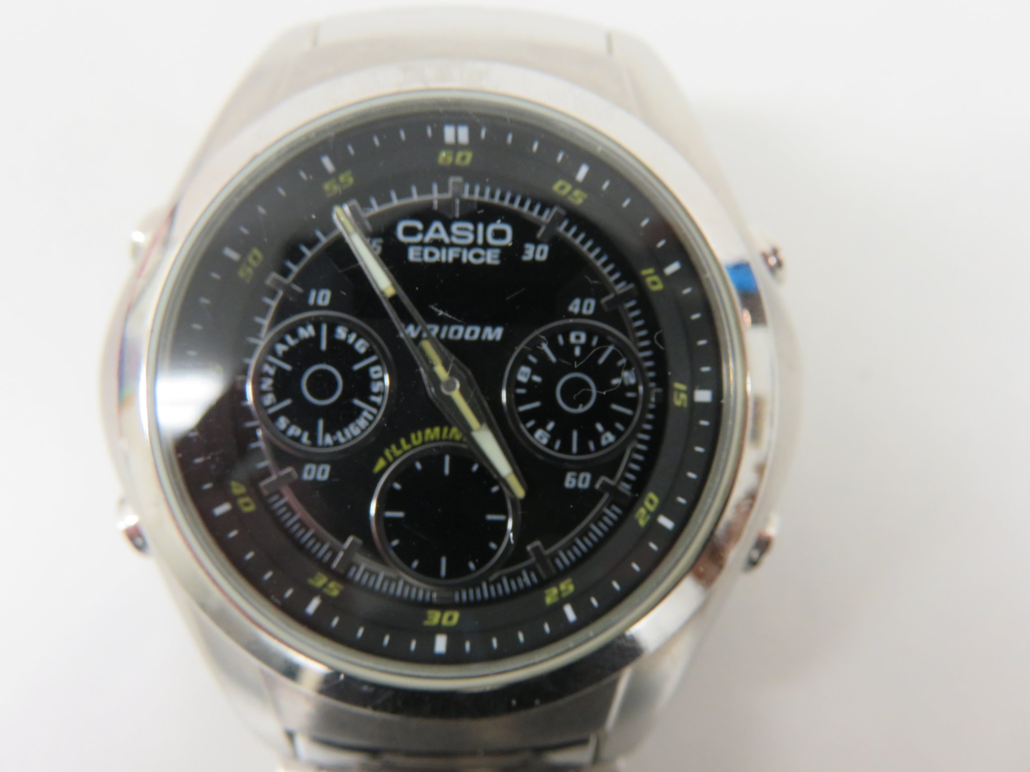 casio edifice wr100m features