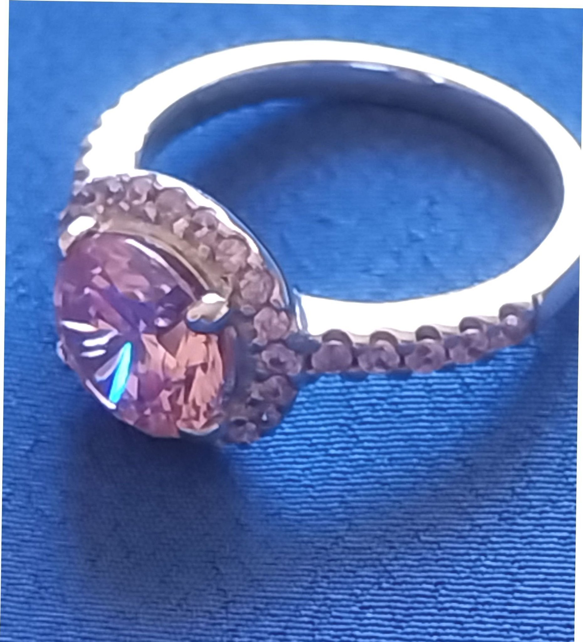 FANTASTISKT VACKER SILVERRING. GHA. ALL KRISTAL.. | Köp på Tradera ...