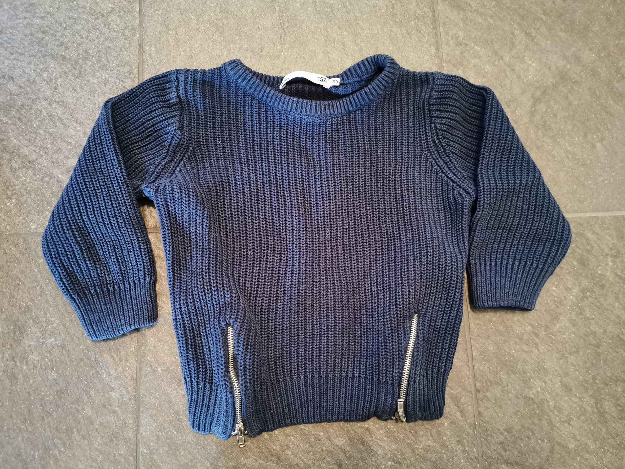 Mörkblå Tröja Stickad, Strl. 90 Mörkblå Tröja Stickad, Strl. 90