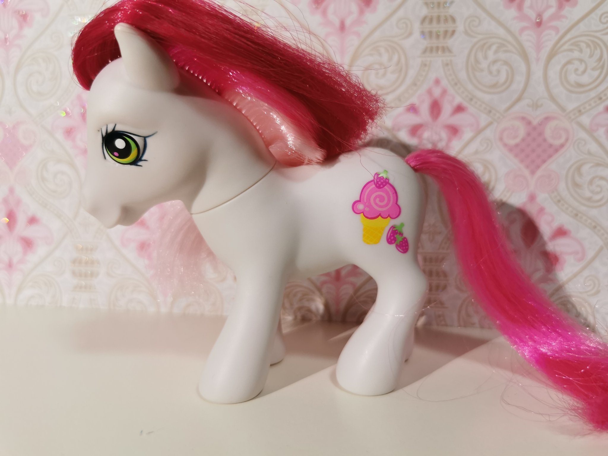 My little pony G3 Strawberry Surprise
