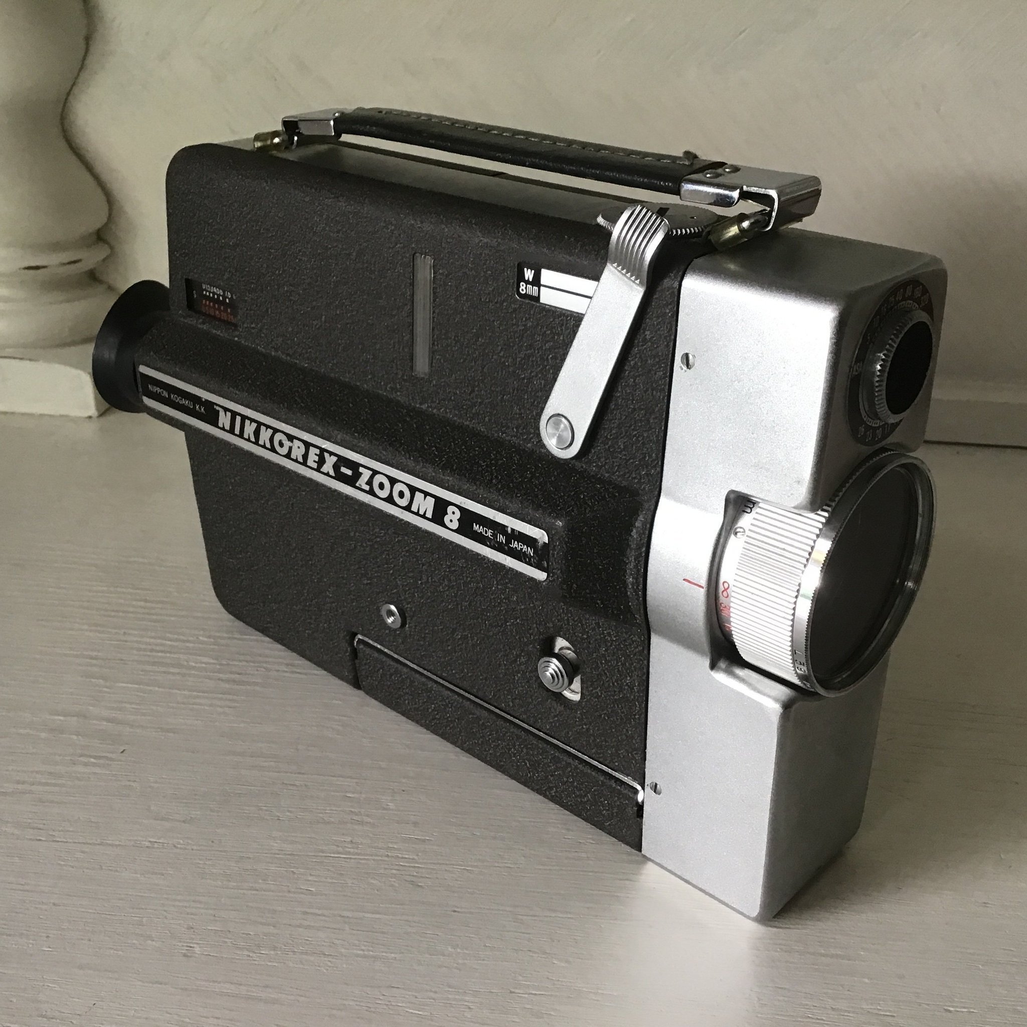 Se produkter som liknar Nikkorex Zoom Filmkamera på Tradera