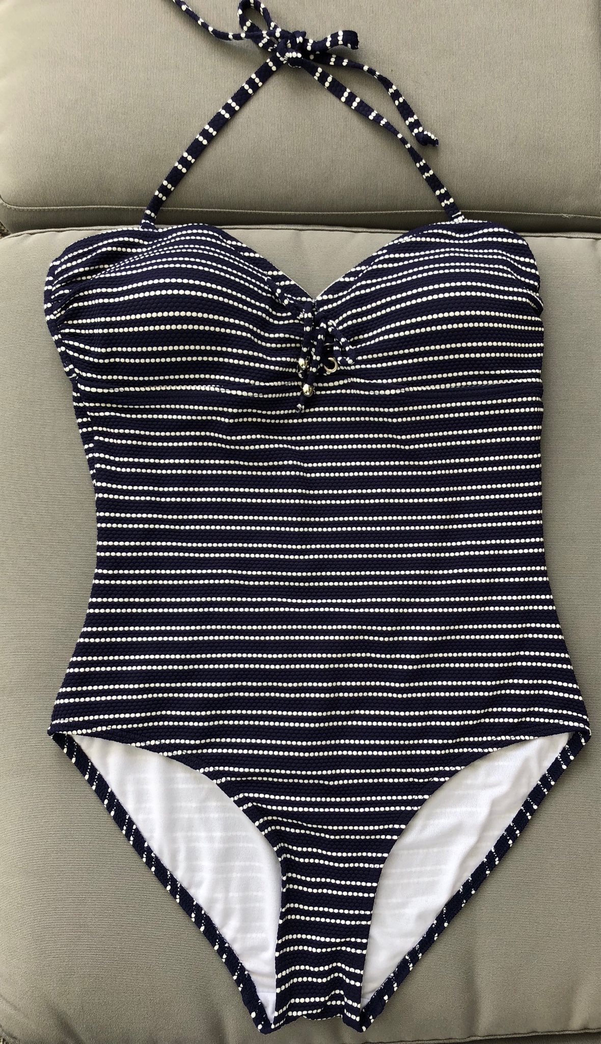 bikini dölja mage bikini dölja mage