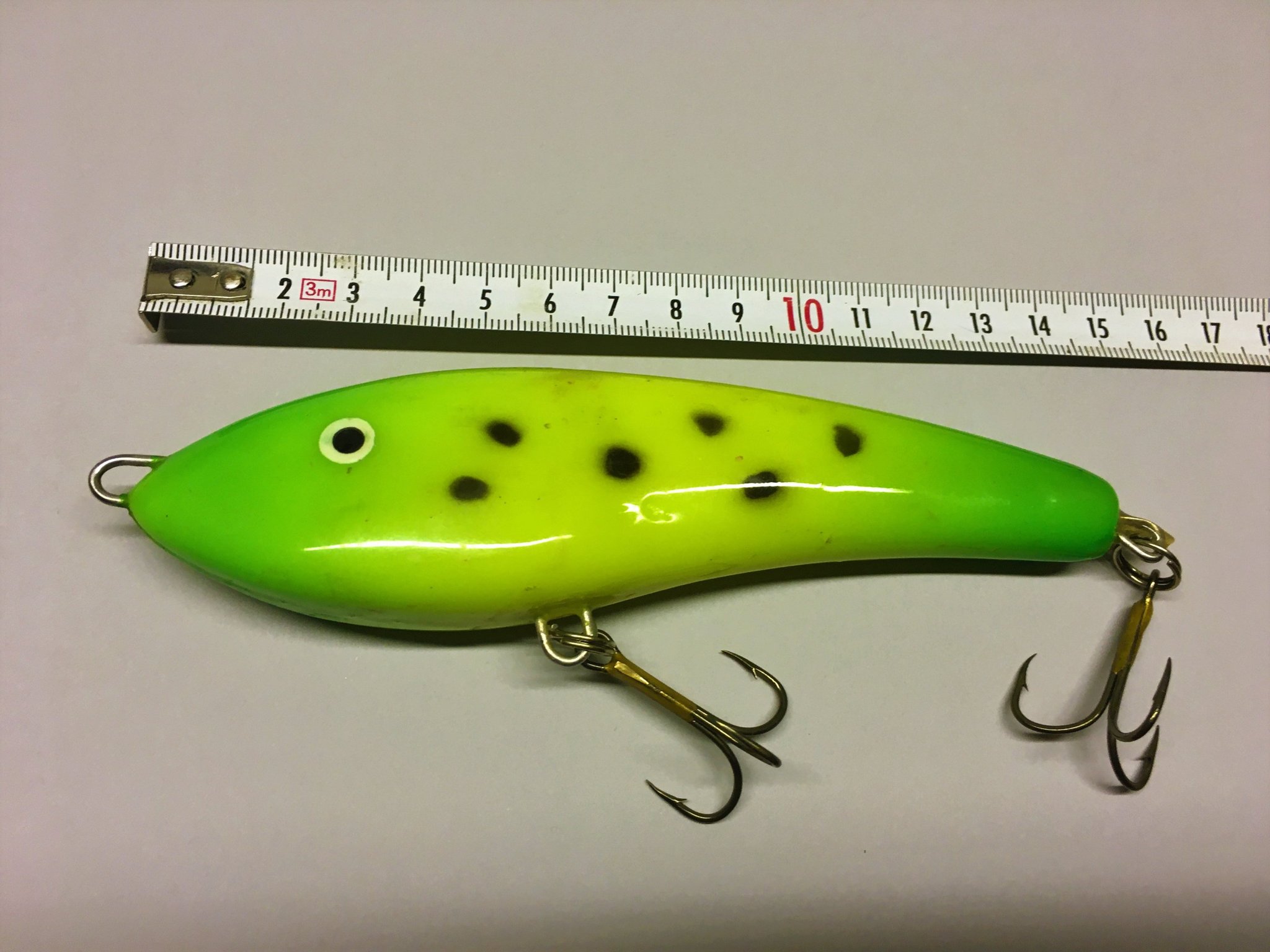Bass Fishing Lure Crankbait Rattling 3 inch Long Intruder Baits Shallow Sam