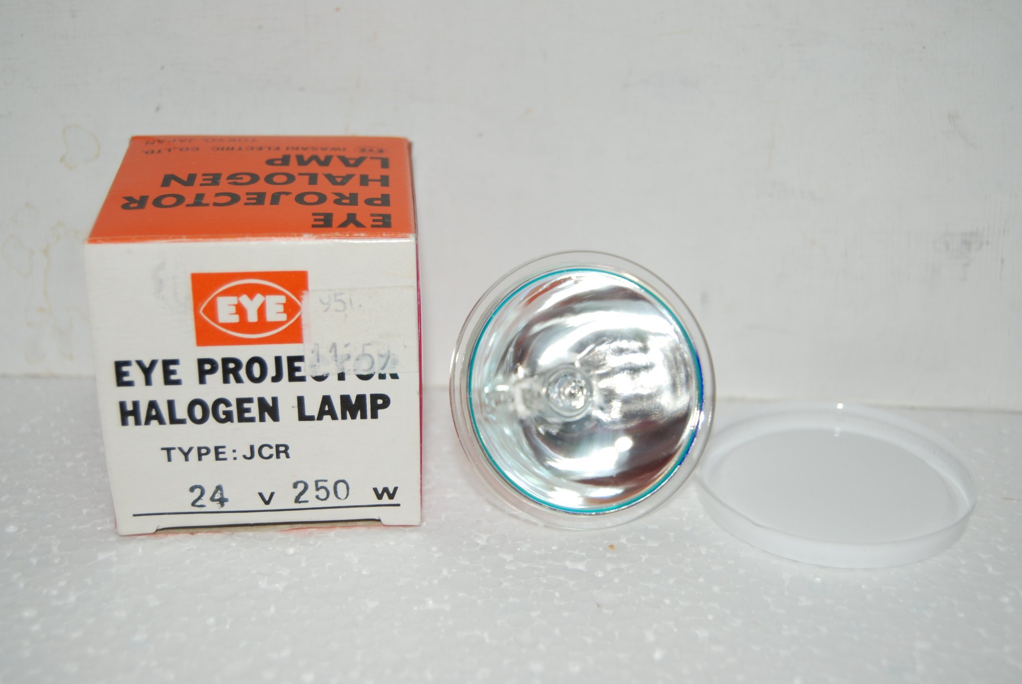 HELT NY PROJ. LAMPA HELT NY PROJ. LAMPA