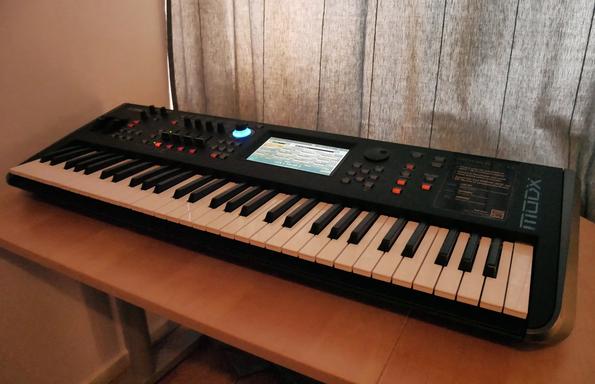 Yamaha MODX6 Synthesizer /Keyboard /Workstation.. (420204695) ᐈ Köp på