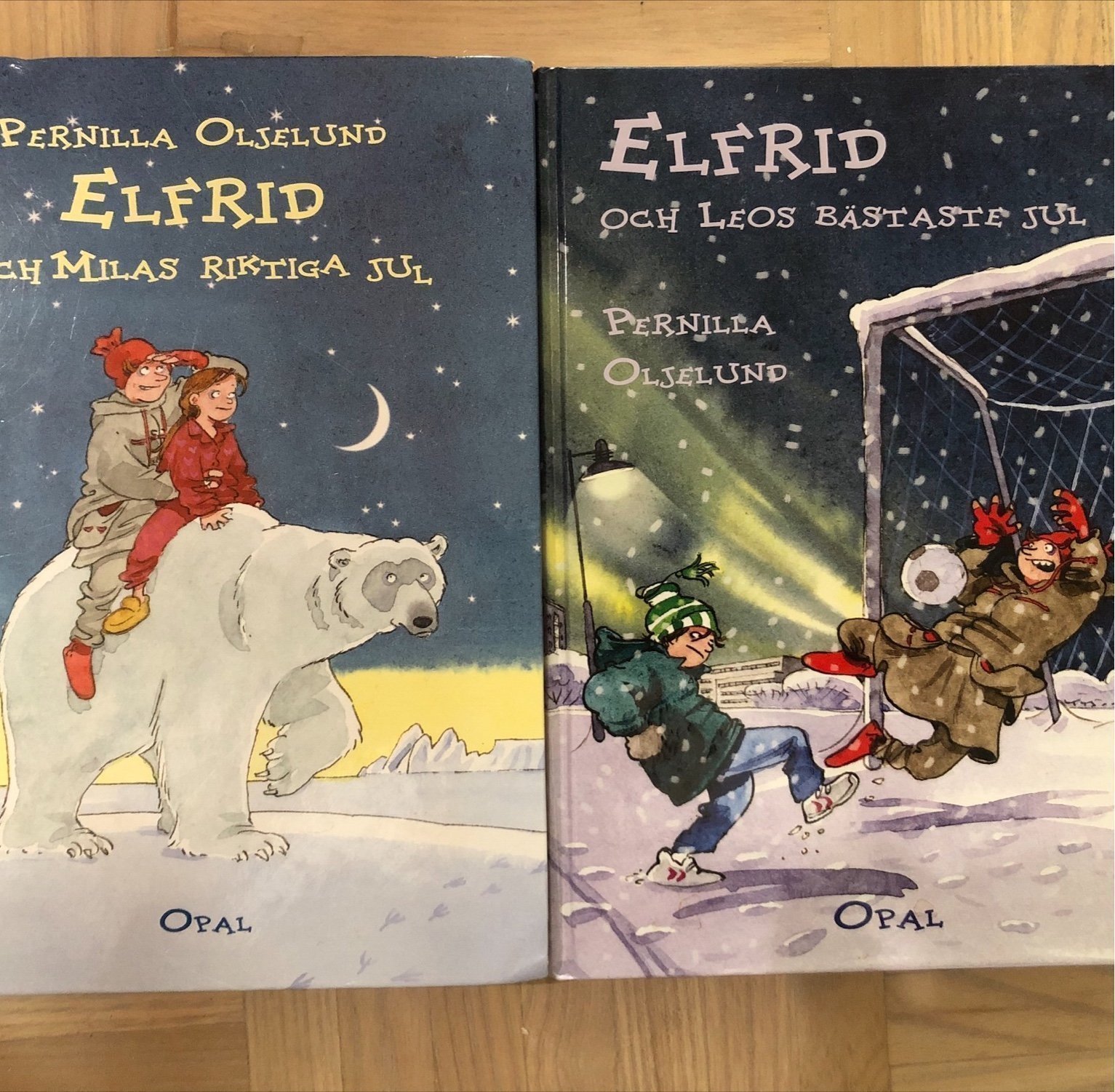 Se produkter som liknar Elfrid och Milas riktiga jul,.. på Tradera