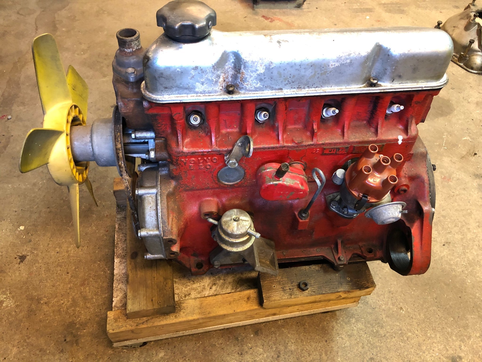 Volvo B20 8bultad motor år 1975 (366920982) ᐈ Köp på Tradera