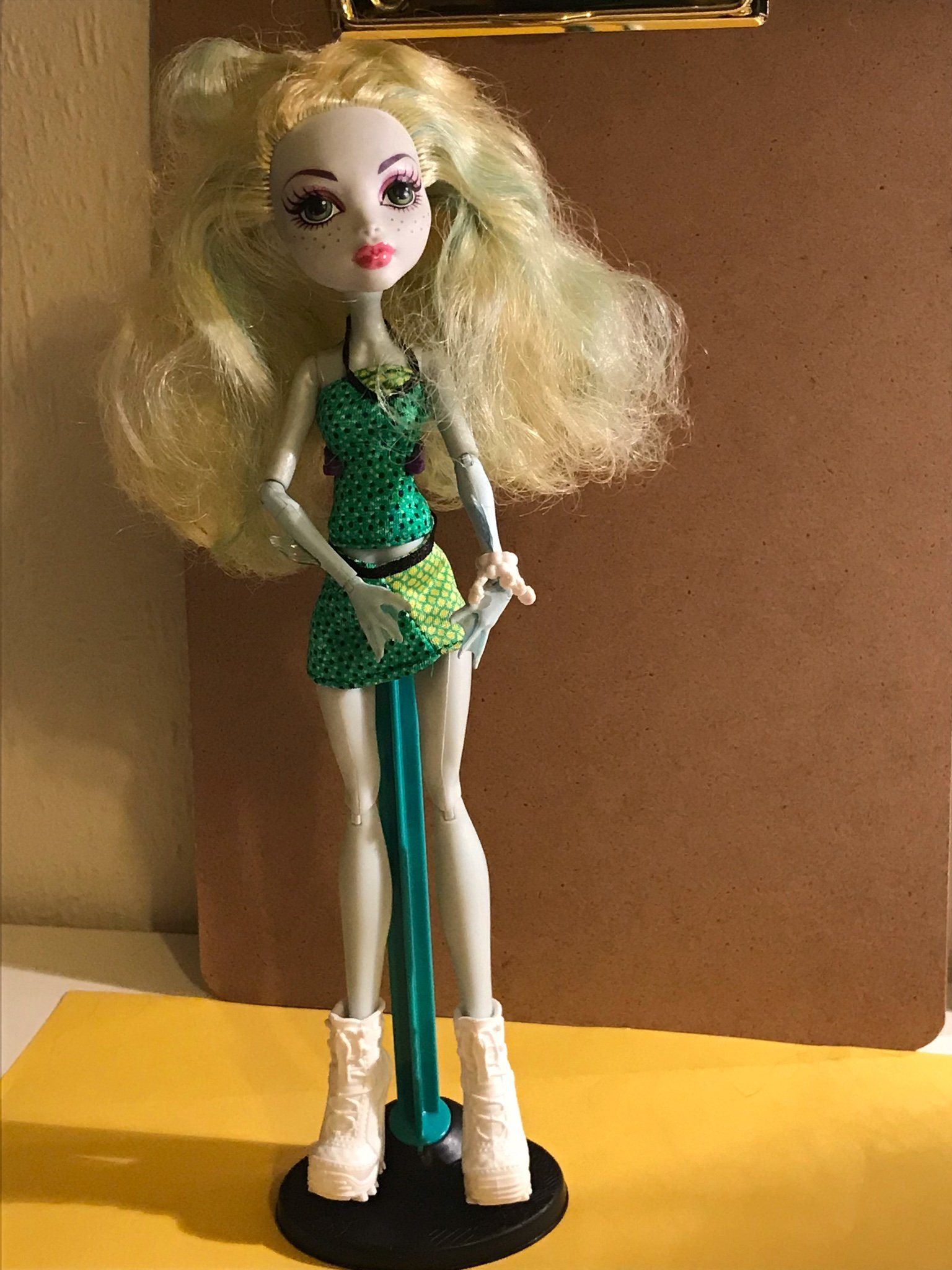 monster high lagoona blue docka monster high lagoona blue docka