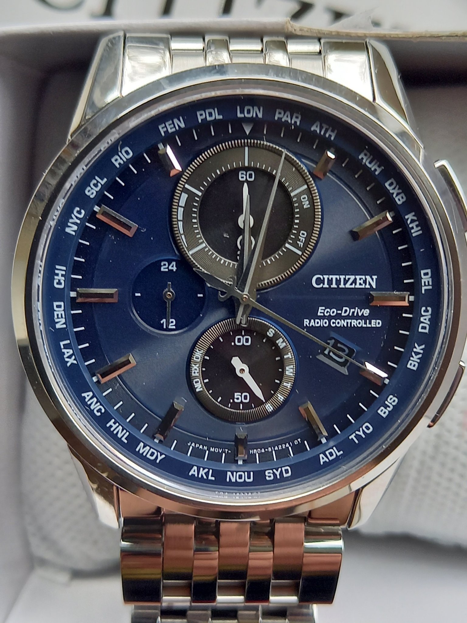 citizen eco drive radio controlled wrong time