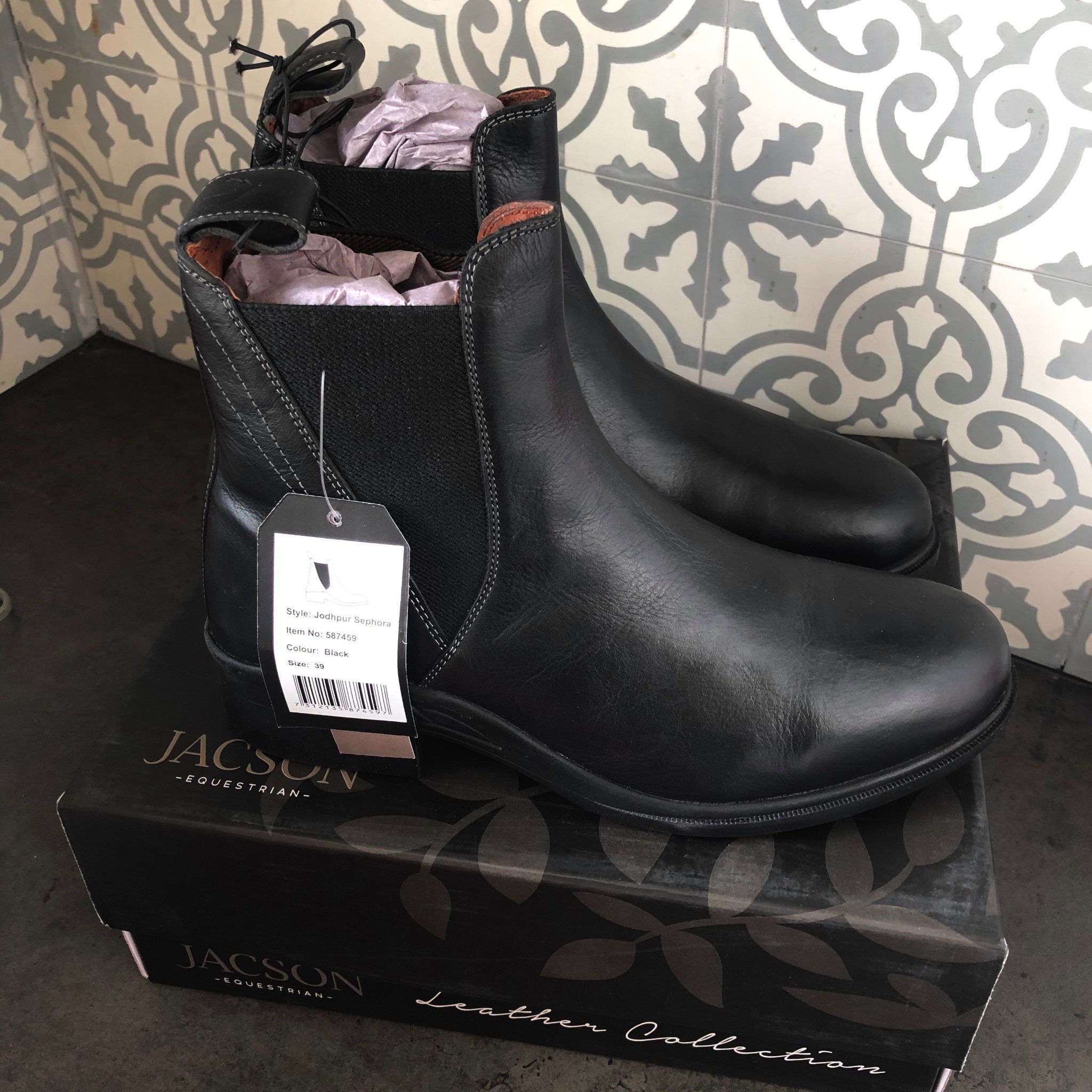 NYA RIDSKOR JACSON JODHPUR SEPHORA strl 39 Skor stövlar NYA RIDSKOR JACSON JODHPUR SEPHORA strl 39 Skor stövlar