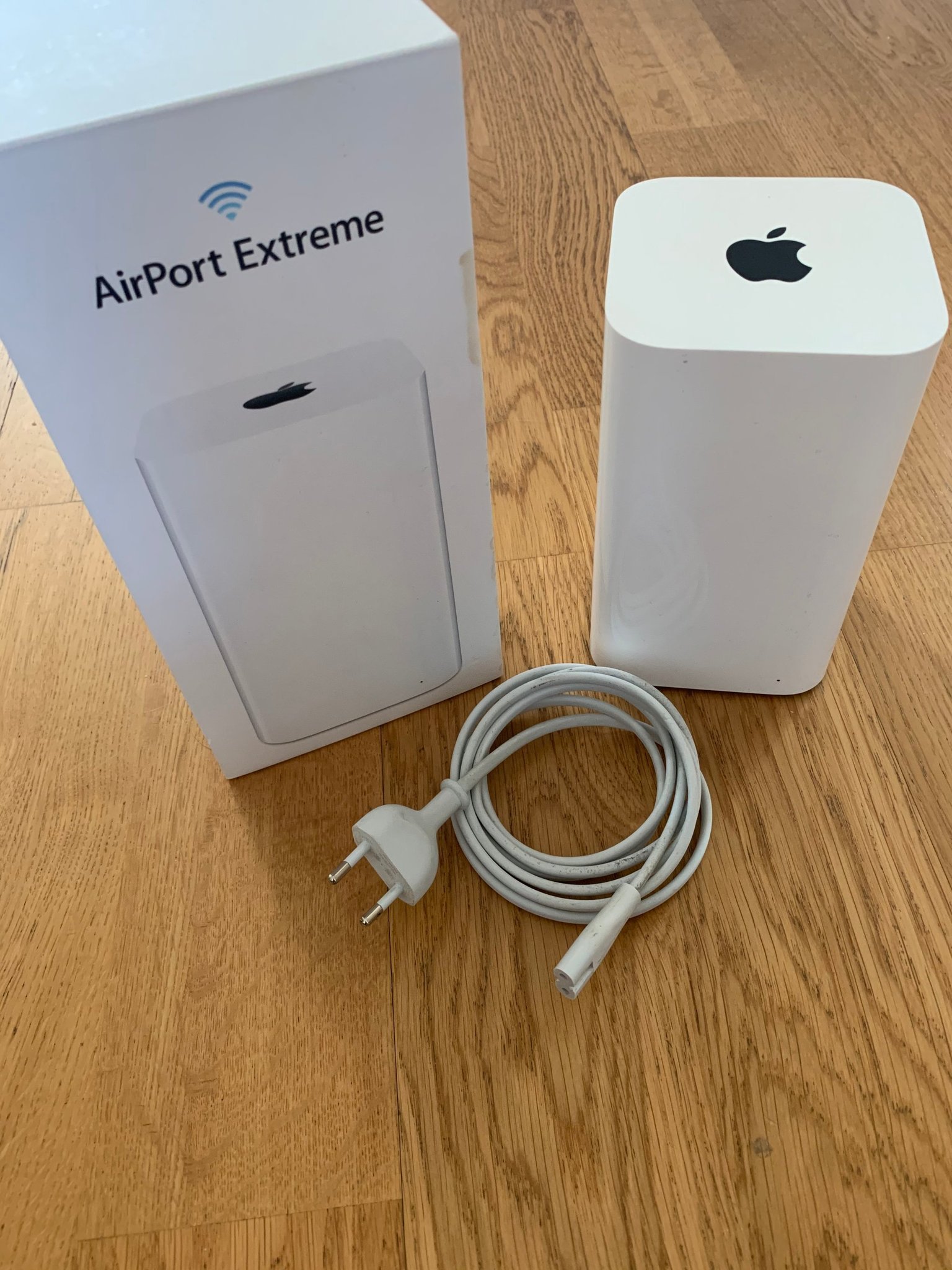 Apple AirPort Extreme 802.11ac (396229202) ᐈ Köp på Tradera