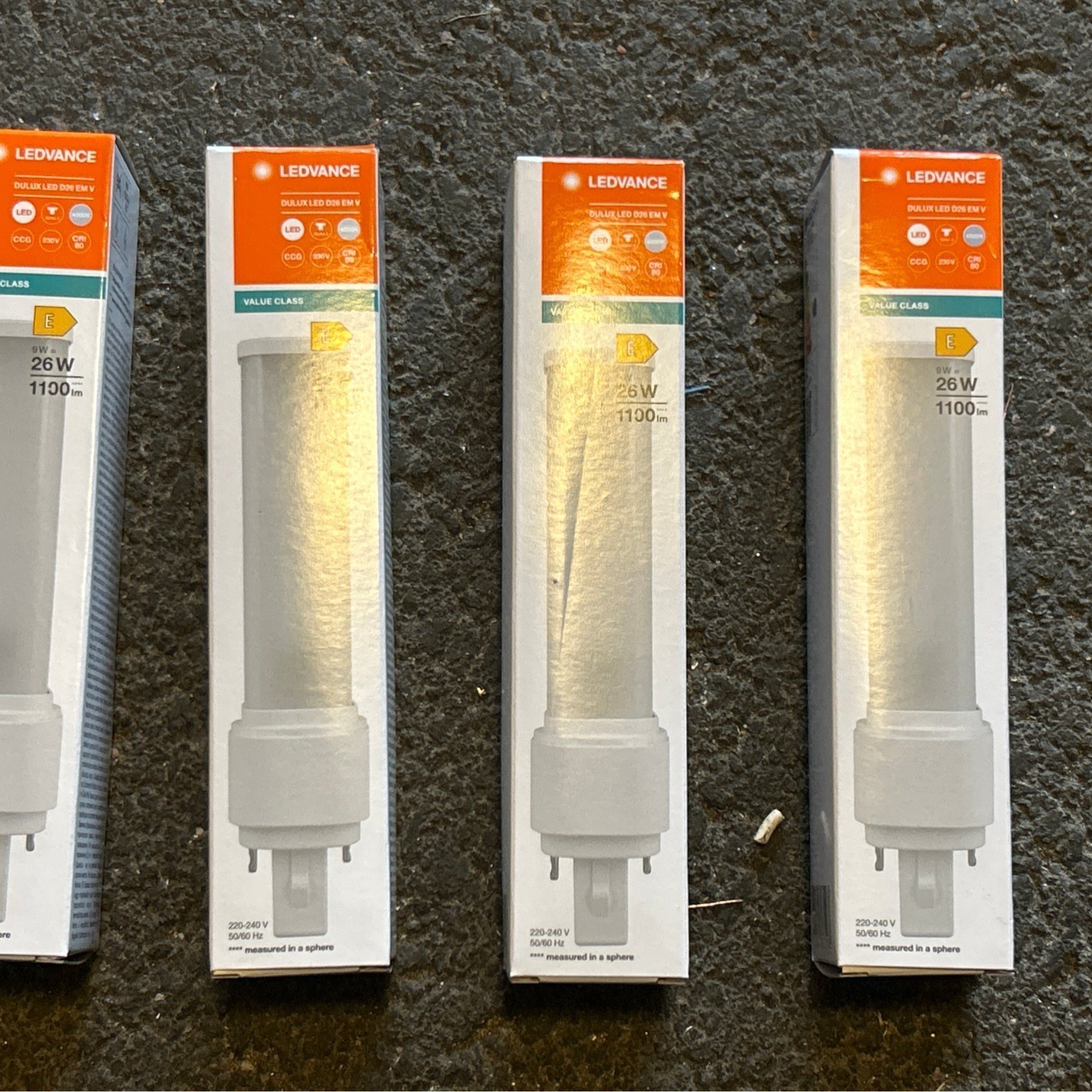 Ledvance Dulux-D LED 9W - 830 Blanc Chaud | Équivalent 26W | Bricoman