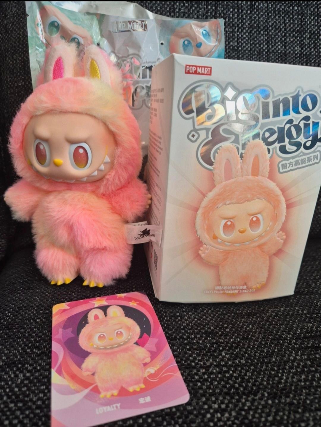 【新品】THE MONSTERS Big into Energy LOYALTY Authentic) (US) LABUBU - THE MONSTERS - Big Into Energy
