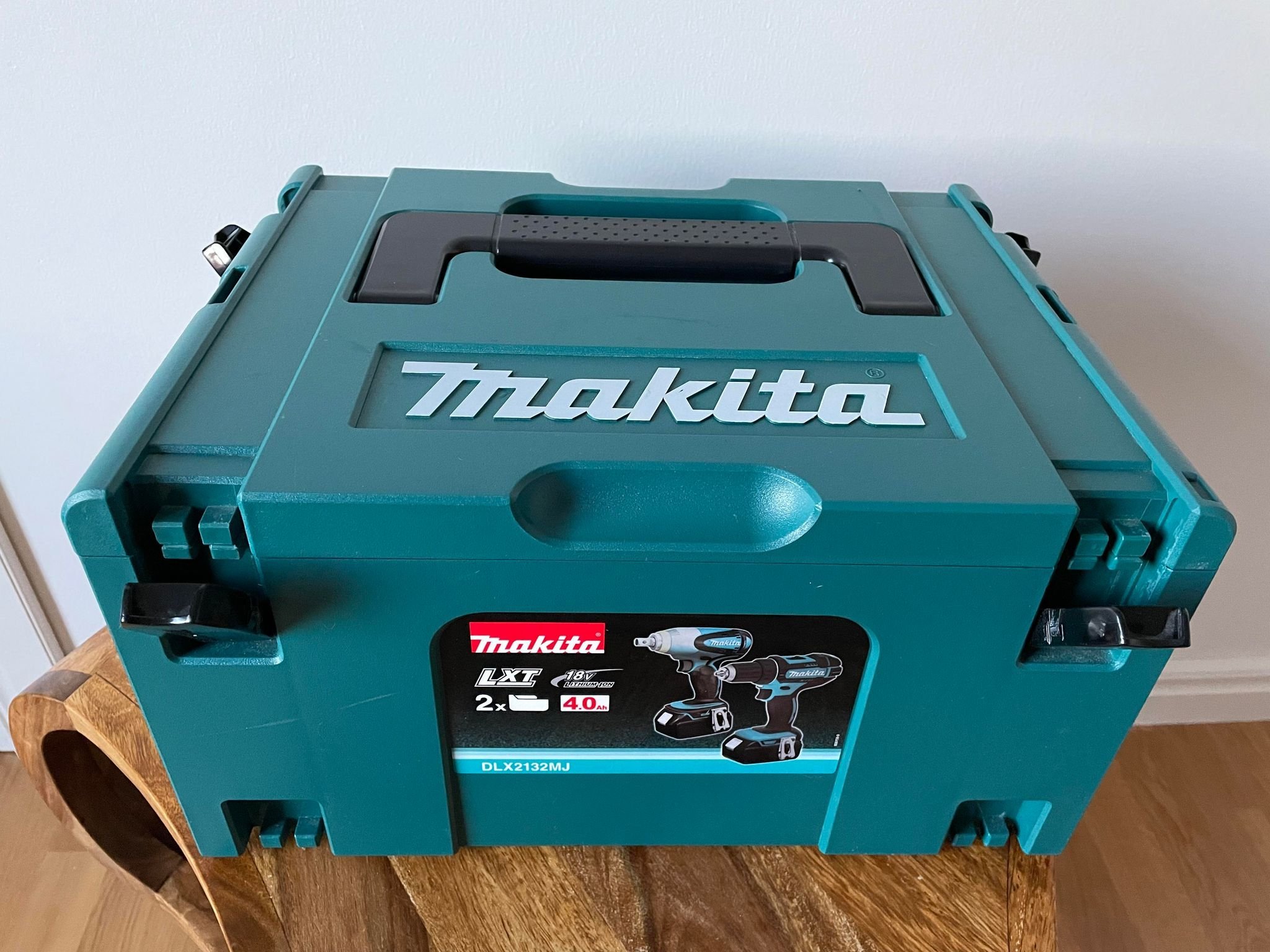 Se produkter som liknar Makpac 3 makita låda med inlägg på Tradera ...