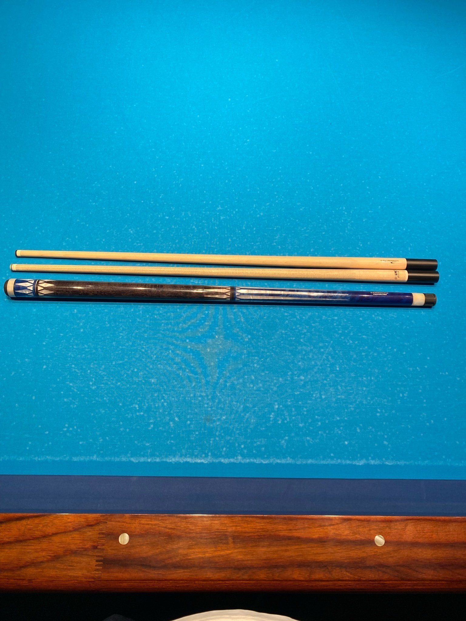 Se produkter som liknar Longoni blue night by Marco Z.. på Tradera