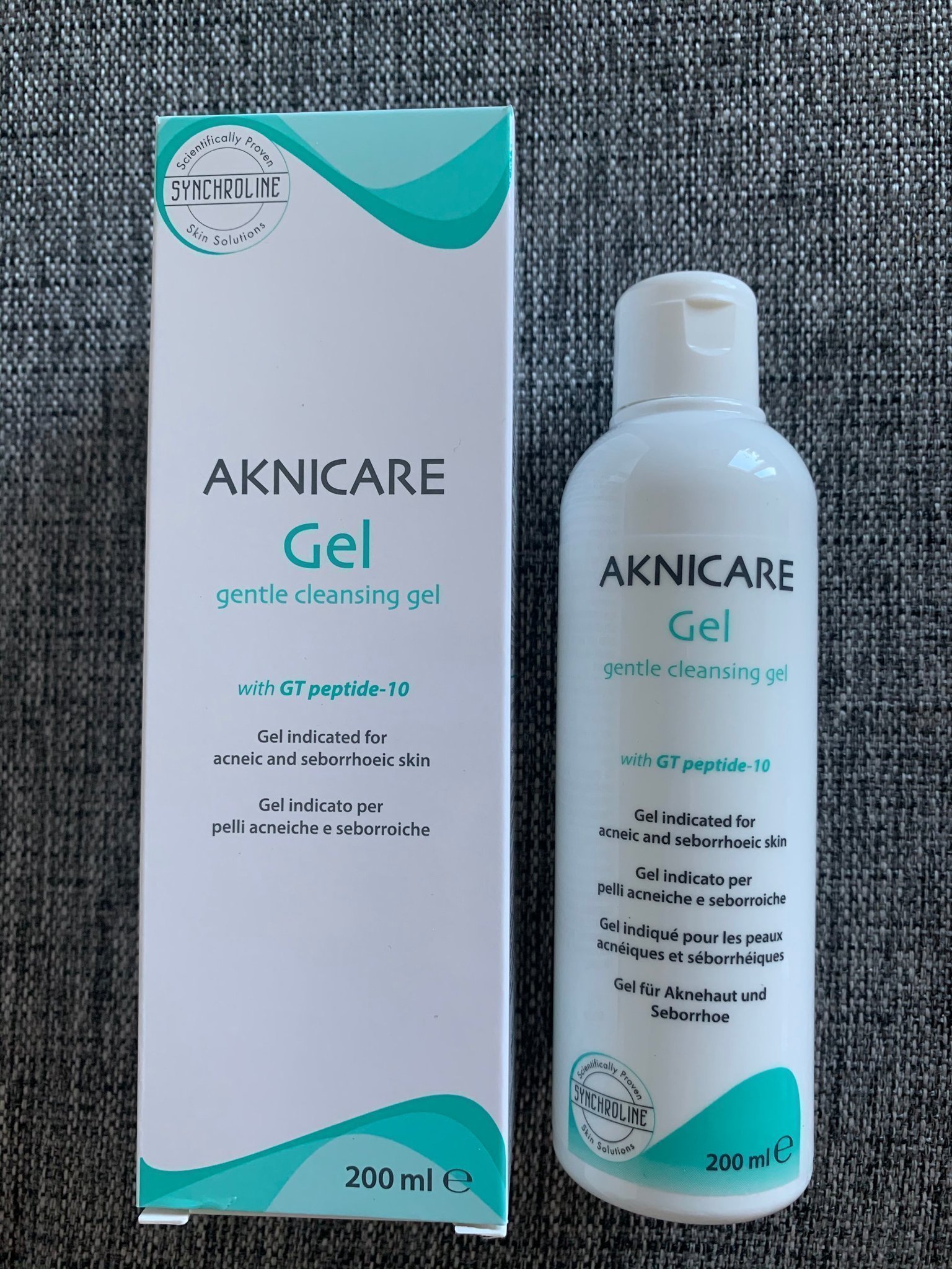 aknicare gentle cleansing gel